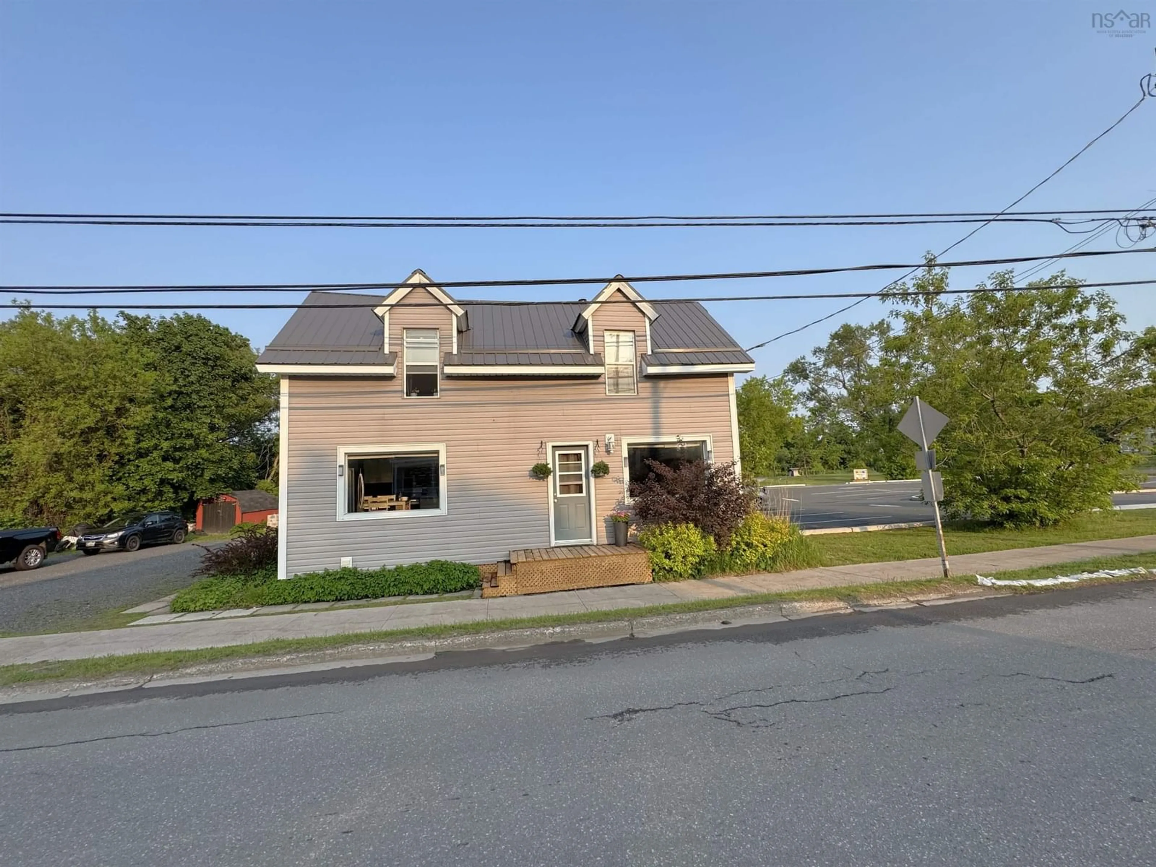 Unknown for 1959 South Main St, Westville Nova Scotia B0K 2A0
