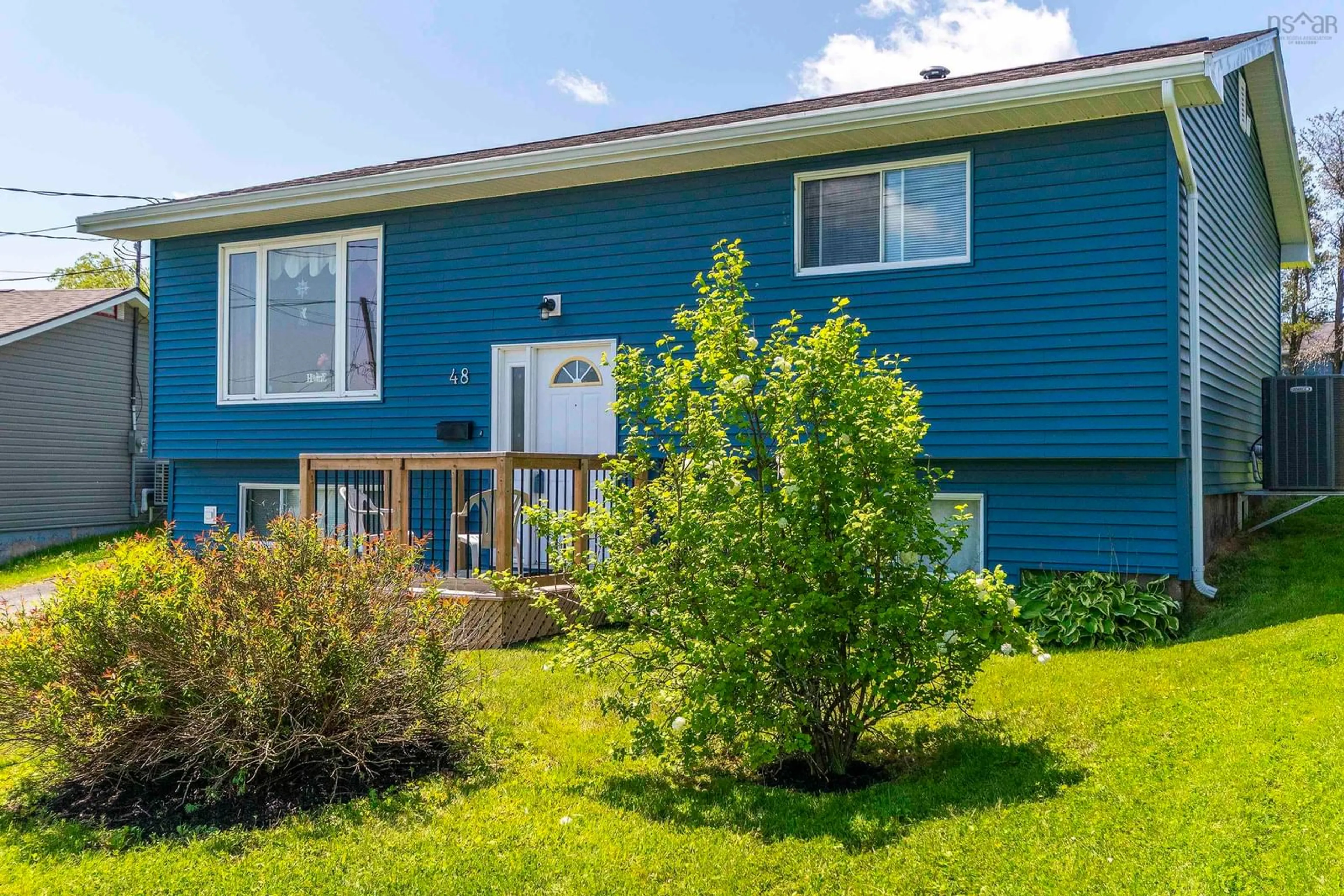 Home with vinyl exterior material, unknown for 48 Fieldwood Cir, Dartmouth Nova Scotia B2W 4S5