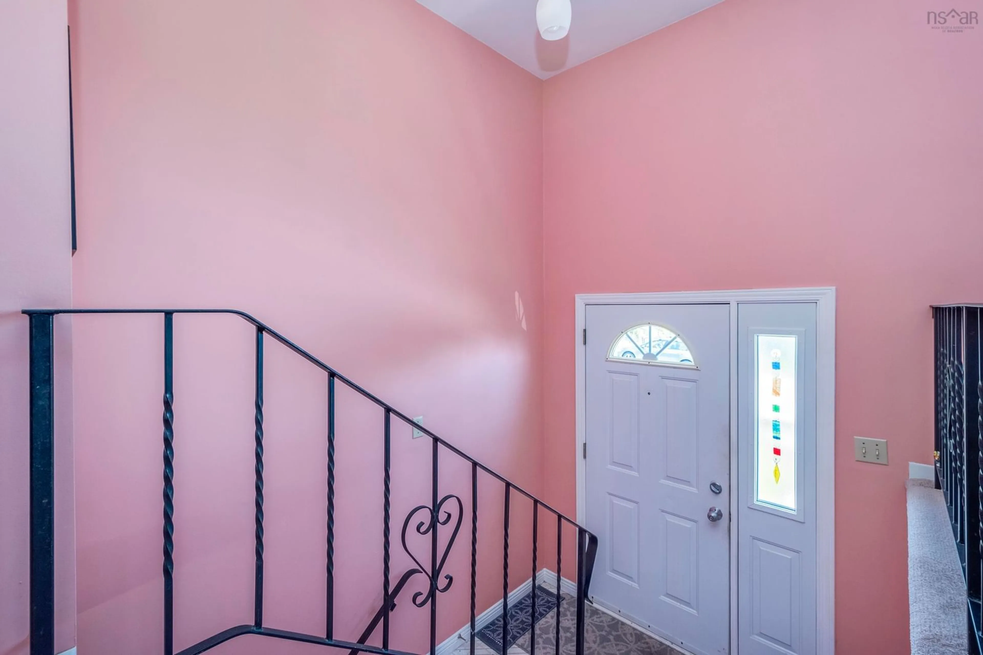 Indoor entryway for 48 Fieldwood Cir, Dartmouth Nova Scotia B2W 4S5