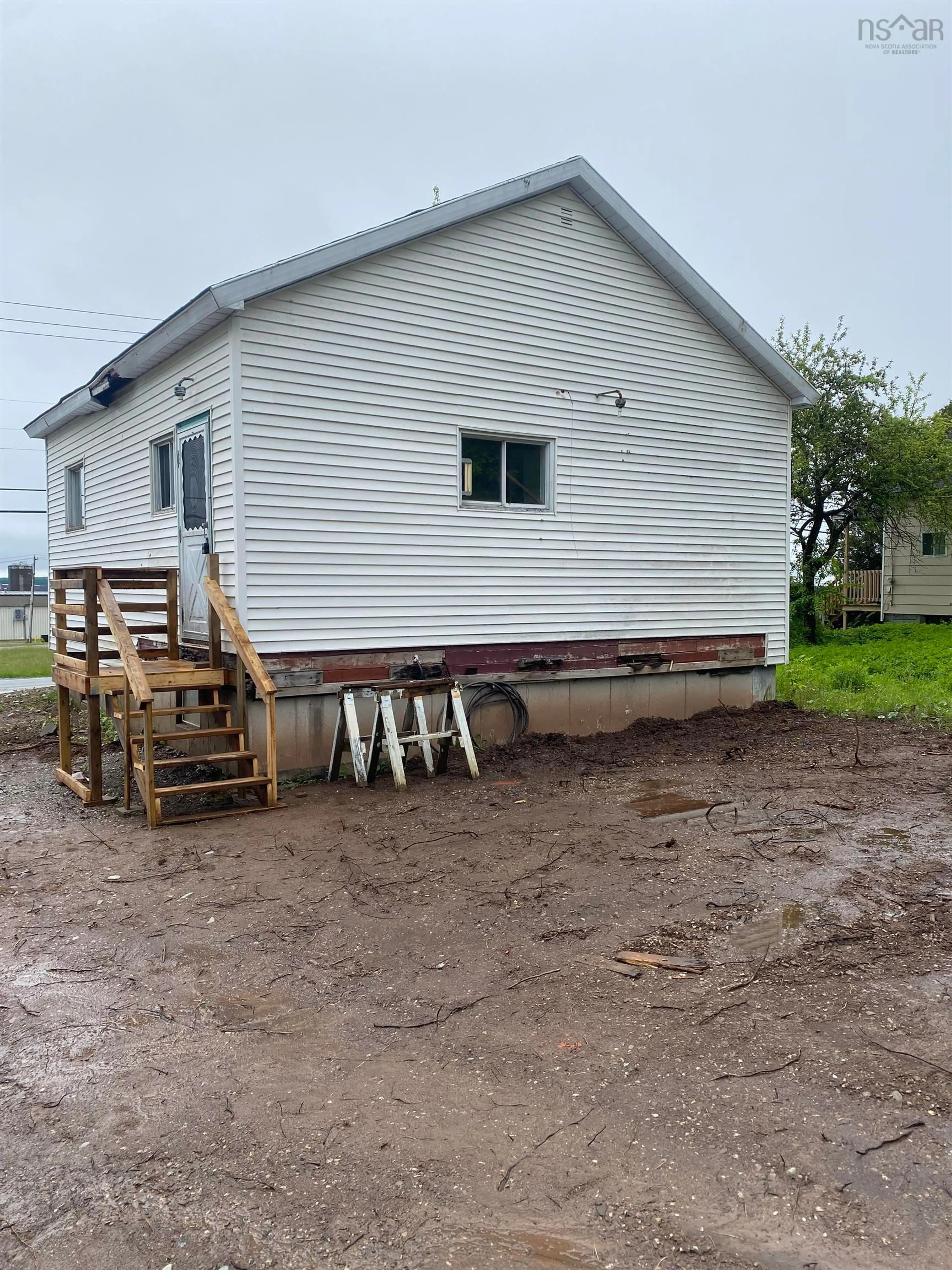Shed for 1565 Point Edward Hwy, Edwardsville Nova Scotia B2A 4S5