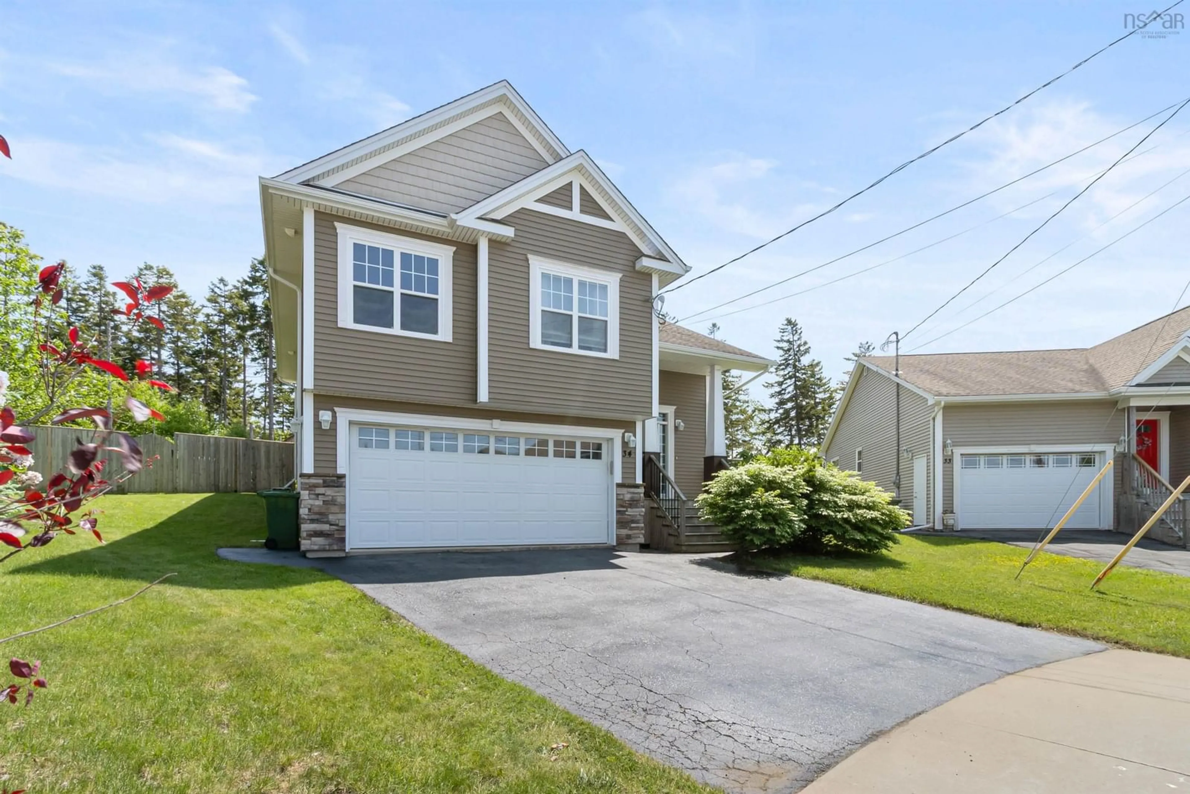Home with vinyl exterior material, street for 34 Barnsley Crt, Middle Sackville Nova Scotia B4E 0H3