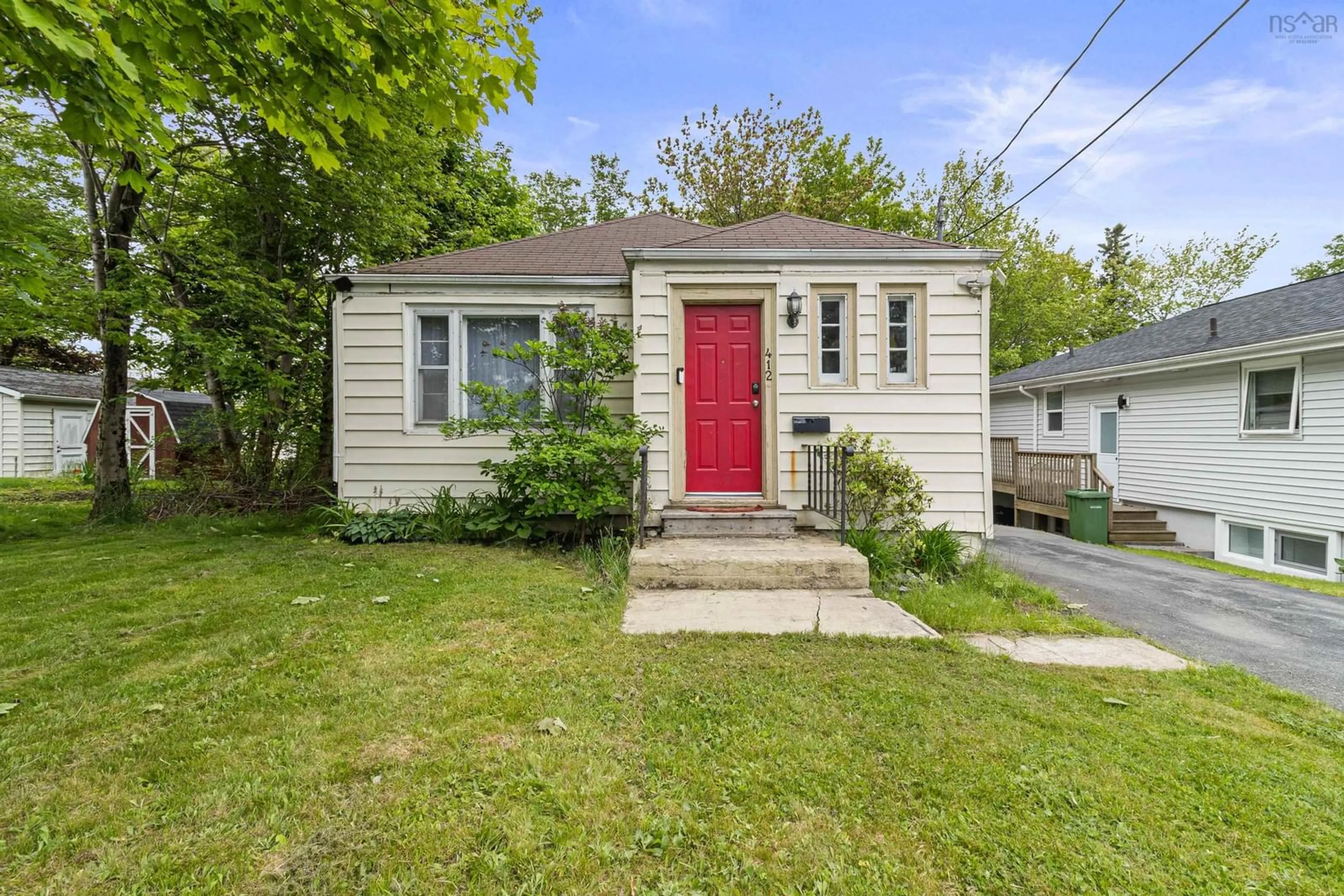 Unknown for 412 Portland St, Dartmouth Nova Scotia B2Y 1K9