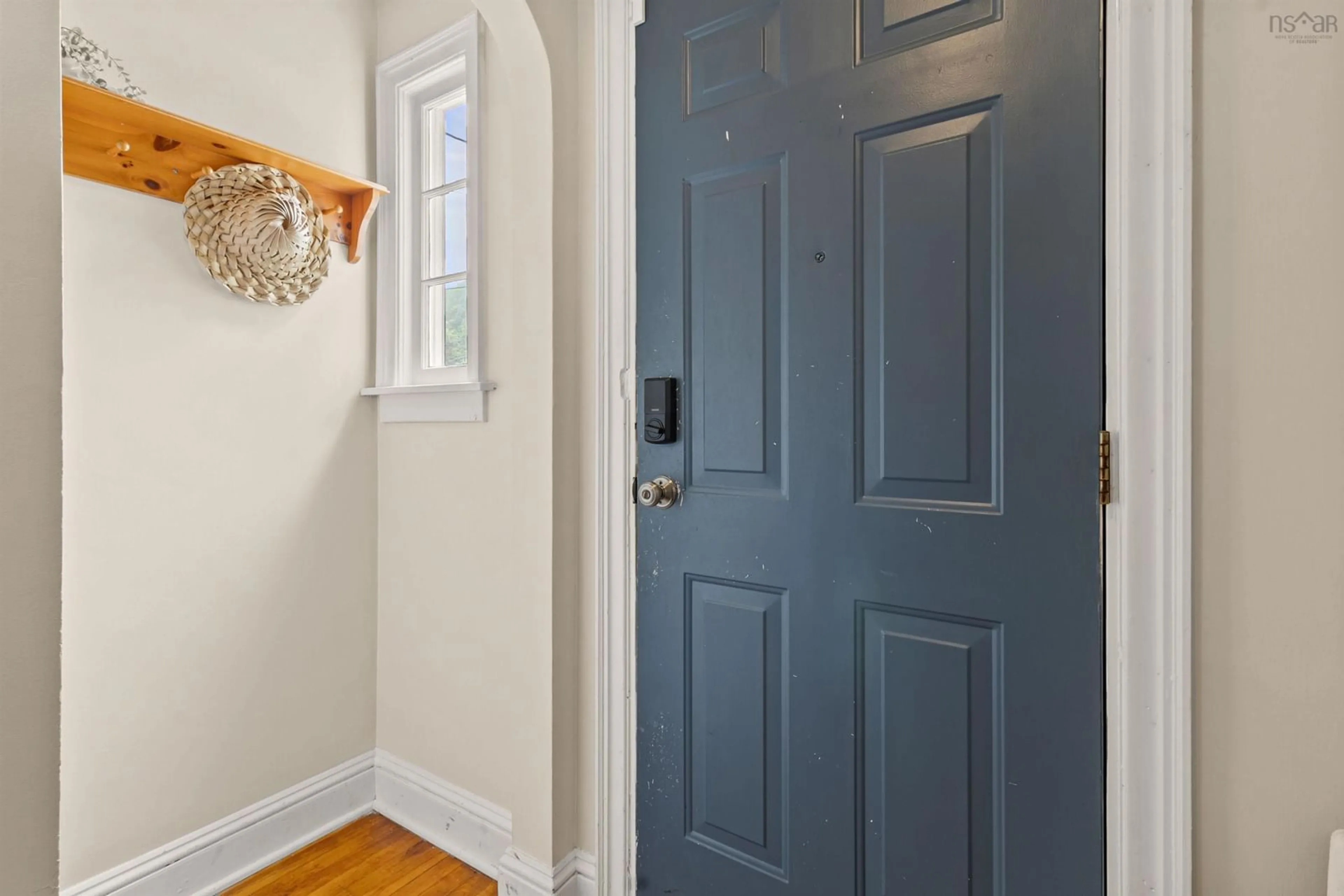 Indoor entryway for 412 Portland St, Dartmouth Nova Scotia B2Y 1K9