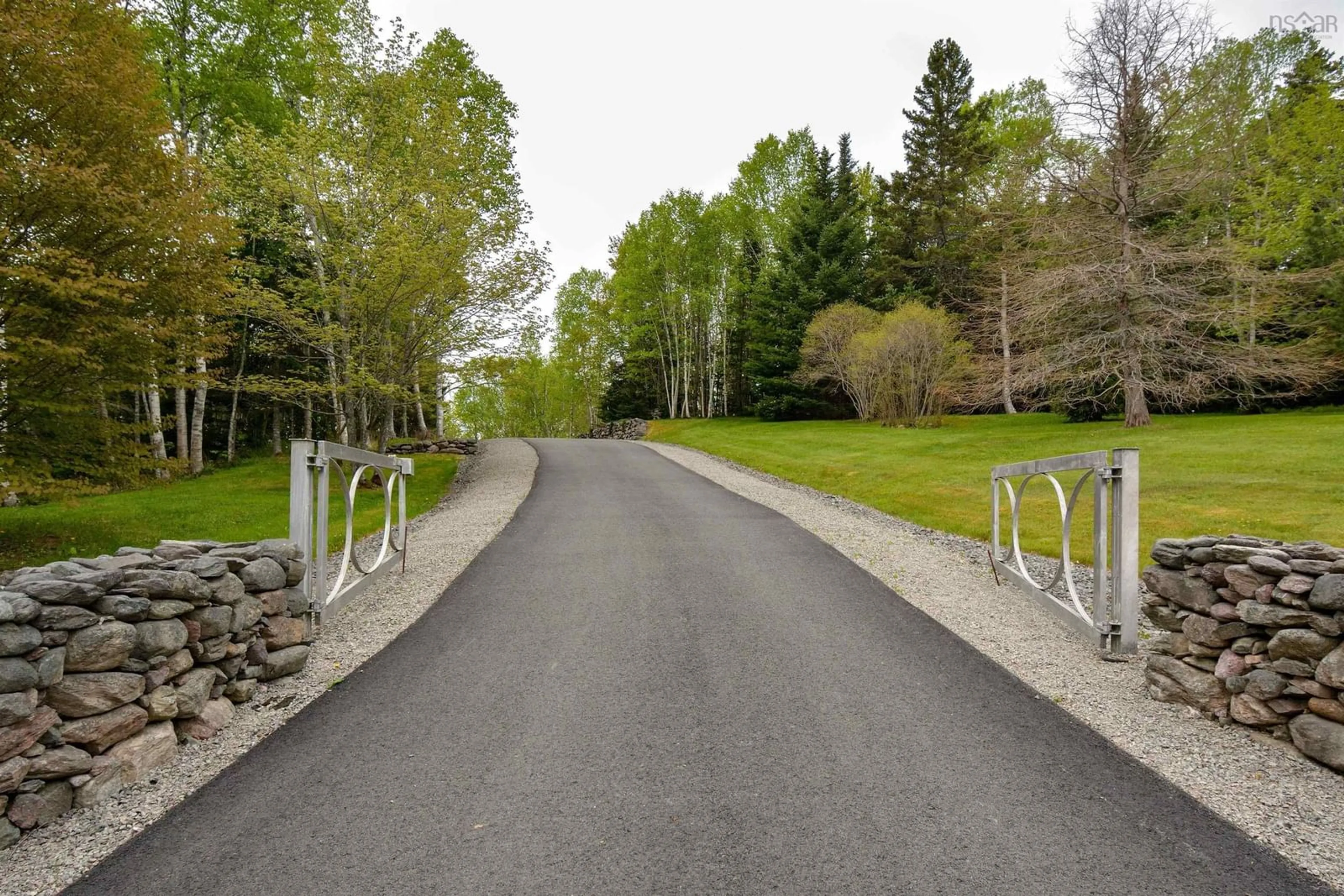Patio, street for 3421 Eskasoni Hwy, Island View Nova Scotia B1J 1K2