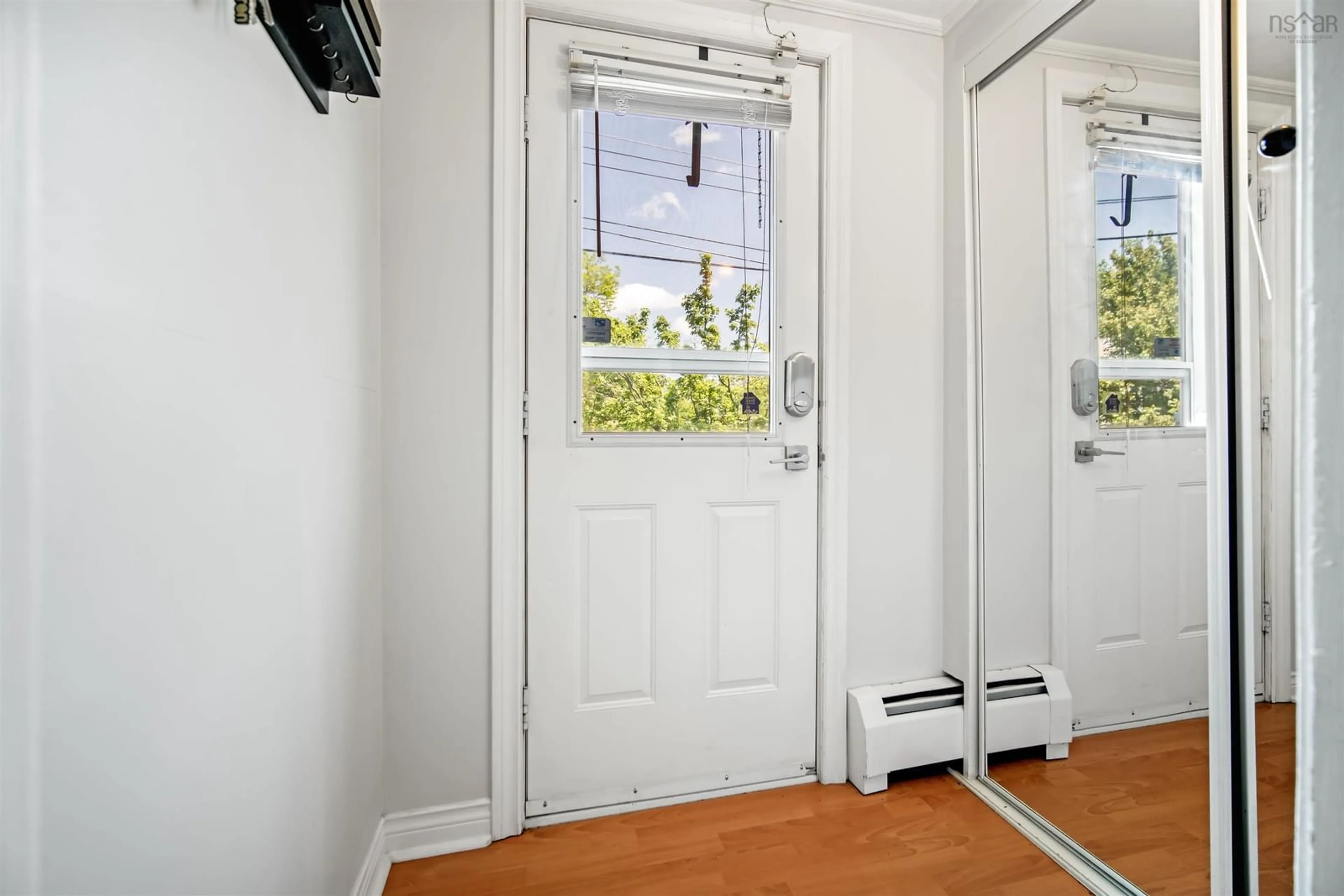 Indoor entryway for 3630/32 Deal St, Halifax Nova Scotia B3N 2Y5