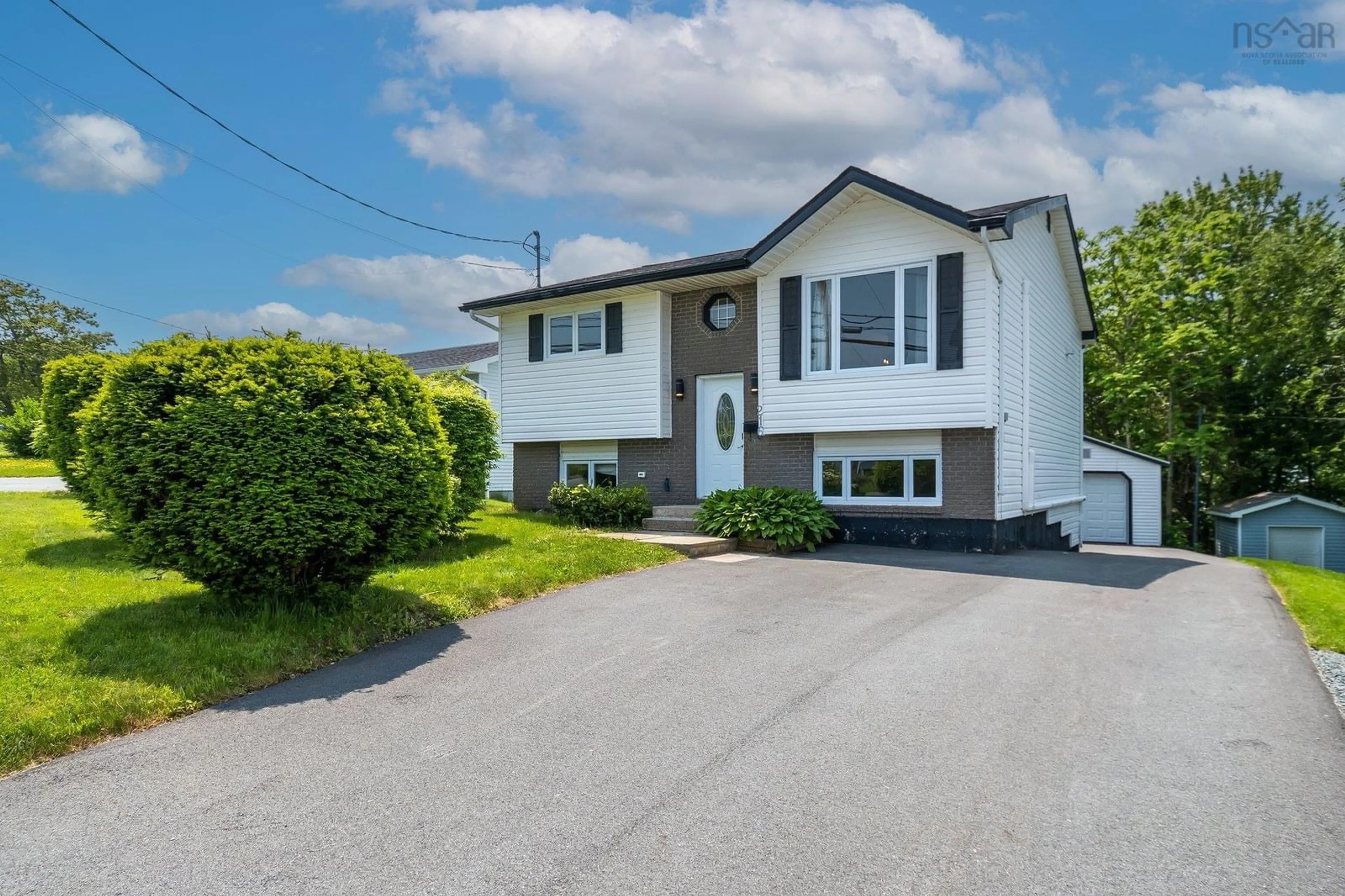 A pic from outside/outdoor area/front of a property/back of a property/a pic from drone, street for 216 Caledonia Rd, Dartmouth Nova Scotia B2X 1L4