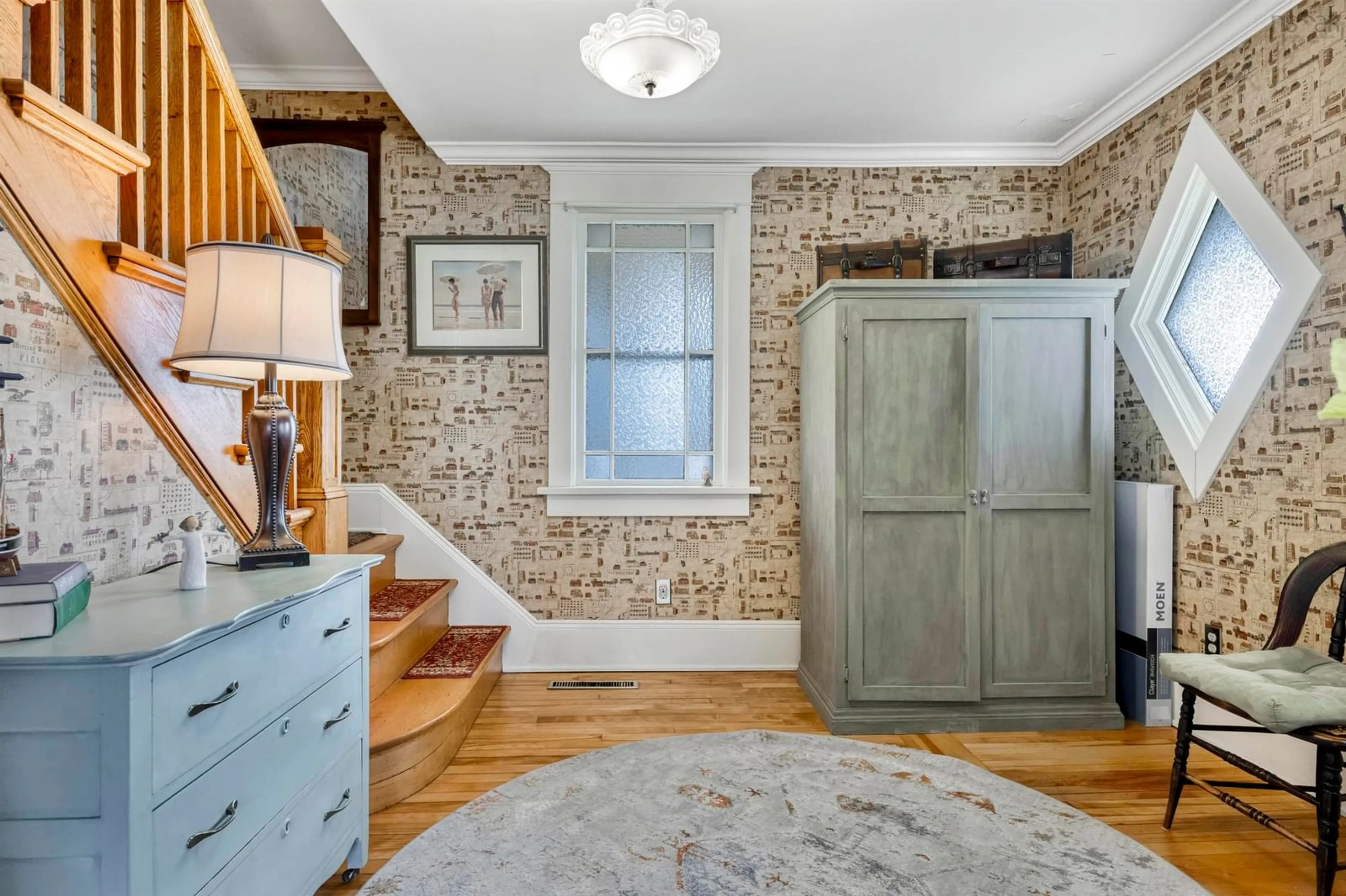 Unknown for 271 Montague St, Lunenburg Nova Scotia B0J 2C0