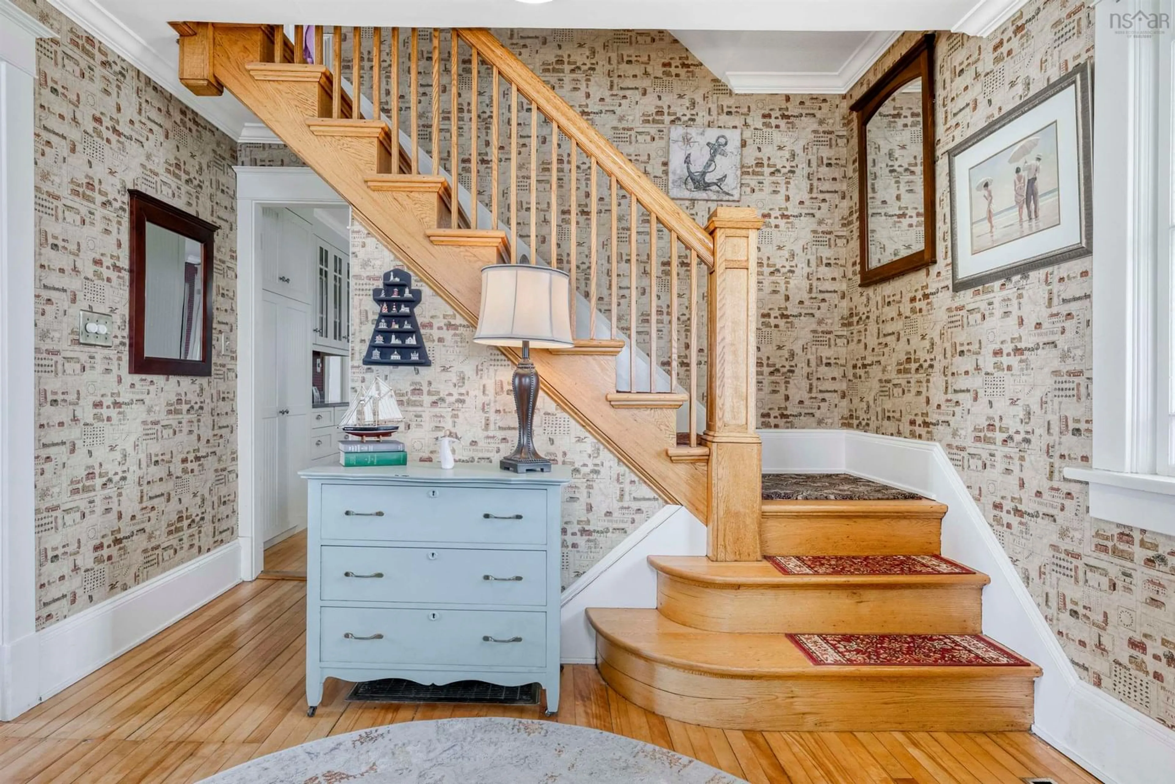 Unknown for 271 Montague St, Lunenburg Nova Scotia B0J 2C0
