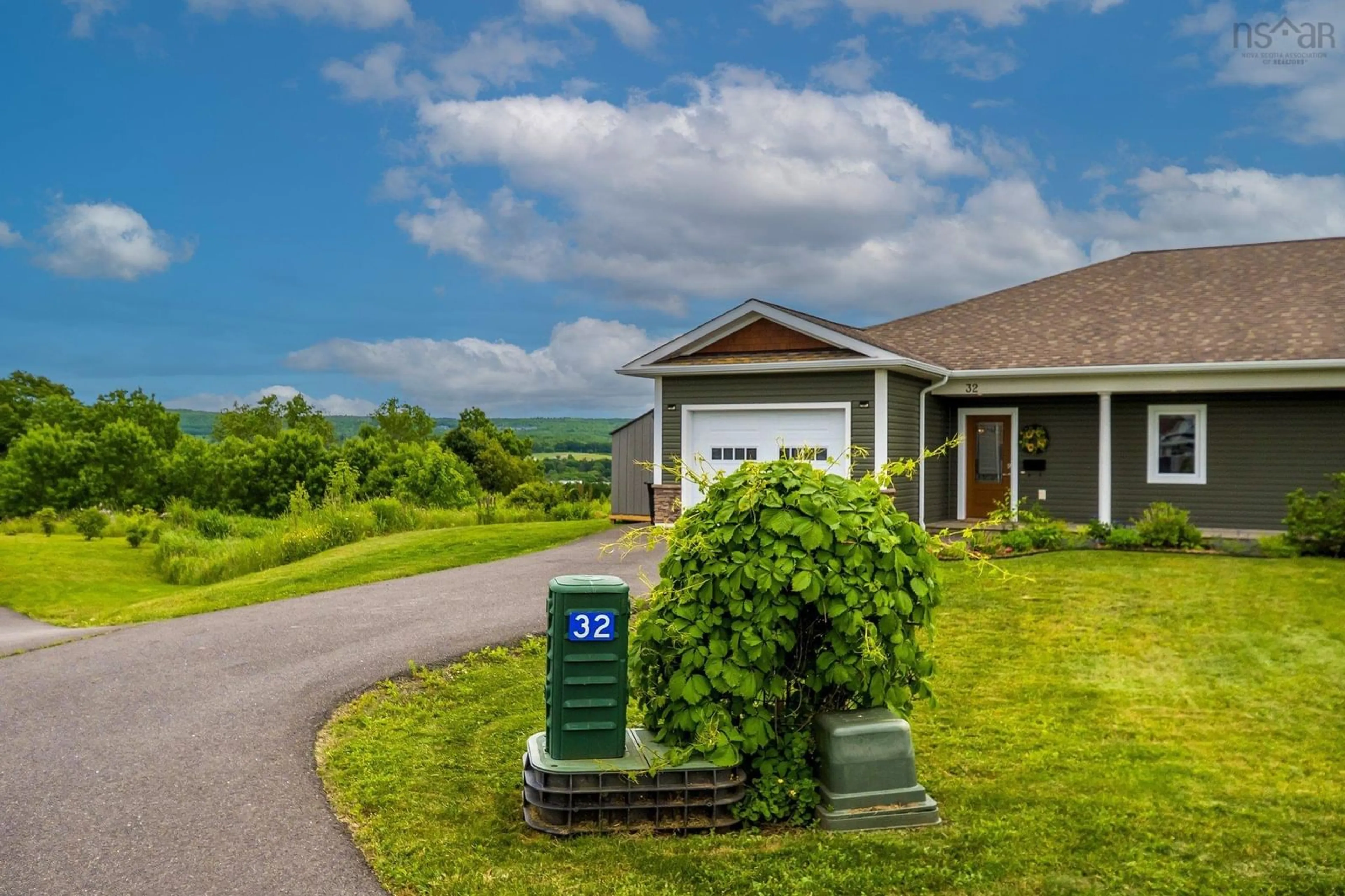 Unknown for 32 Mackinnon Crt, Kentville Nova Scotia B4N 5R2
