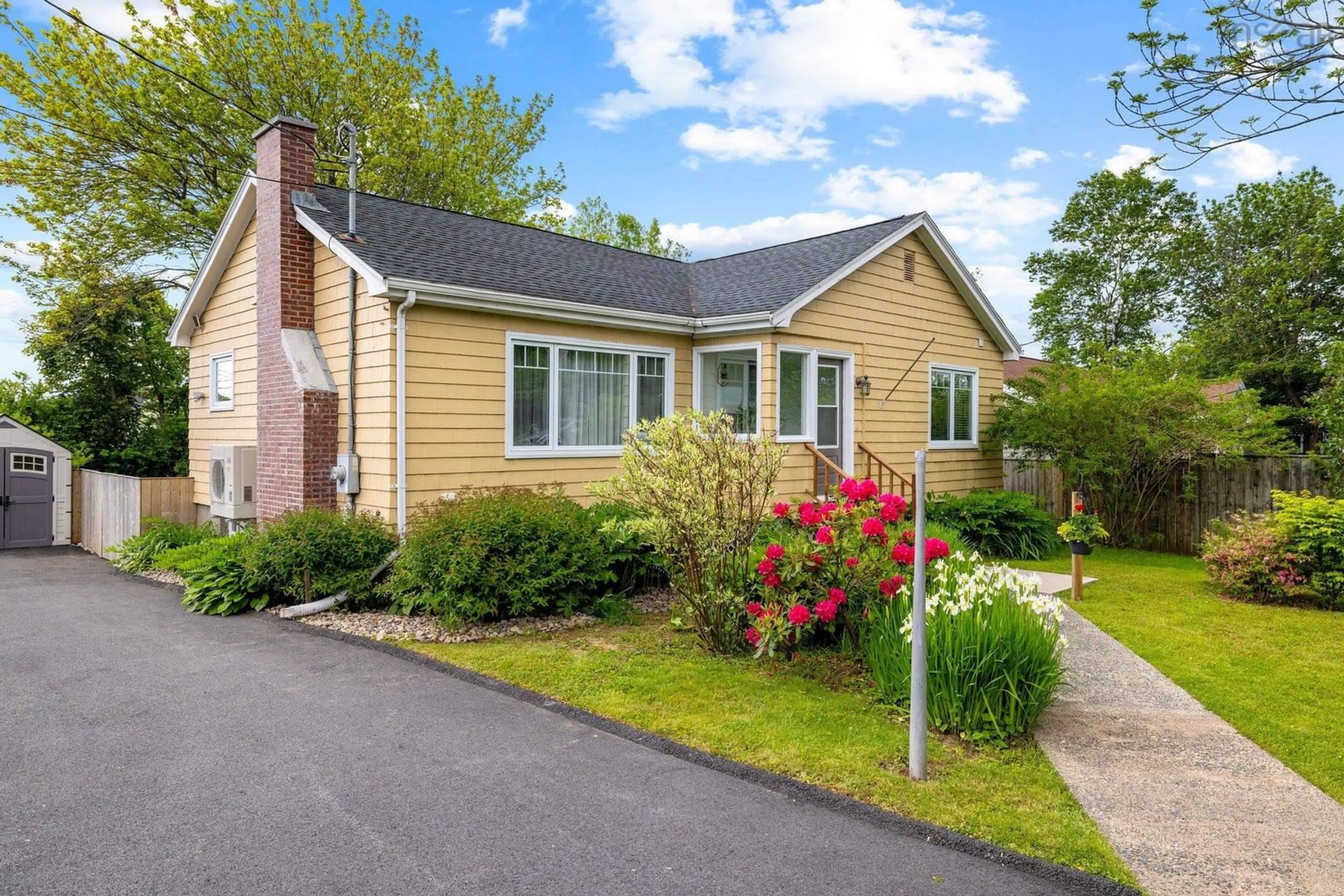 Home with vinyl exterior material, street for 210 Main St, Dartmouth Nova Scotia B2X 1S5