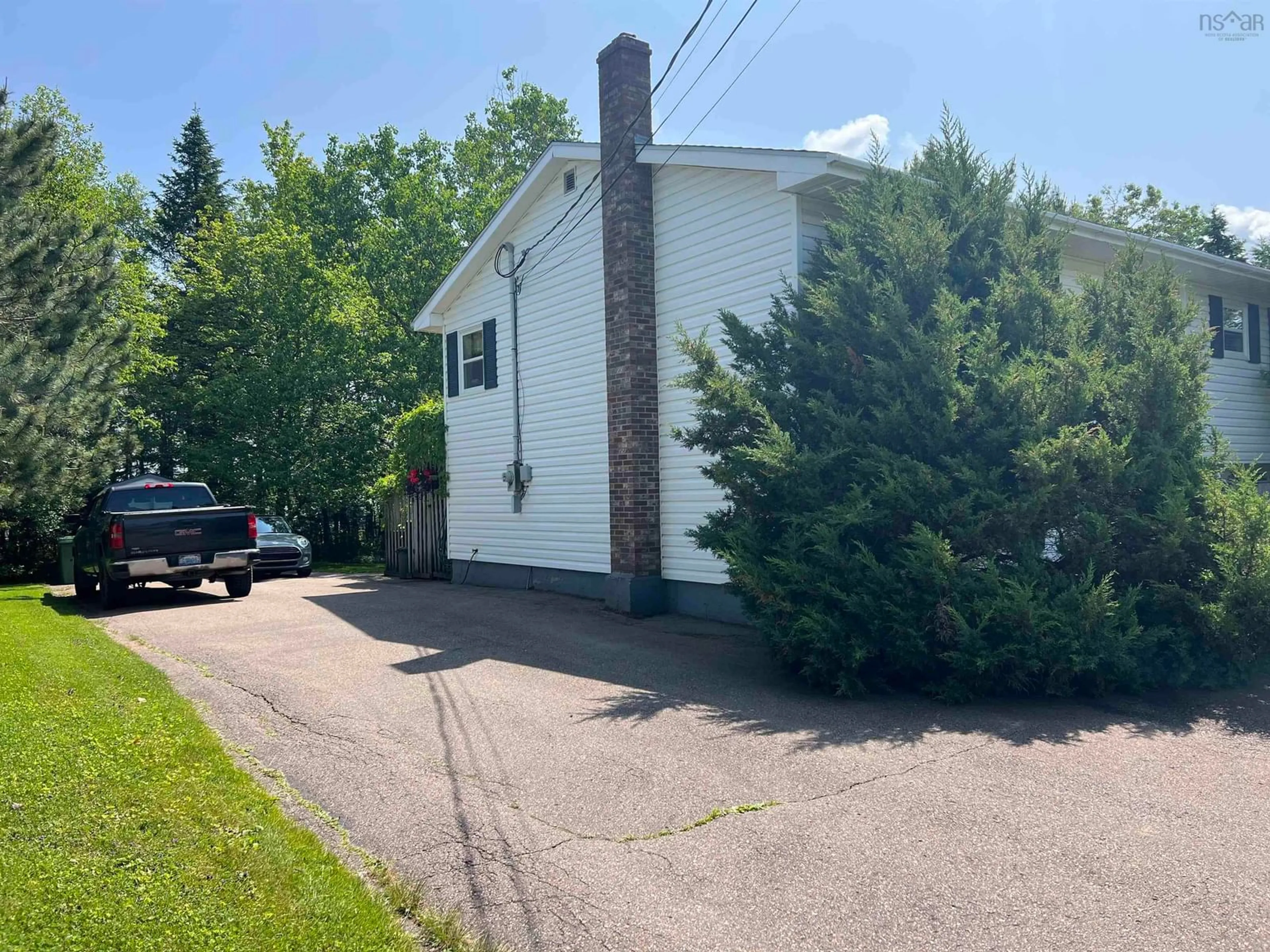 Unknown for 98 Oakwood Dr, Truro Heights Nova Scotia B6L 1N4