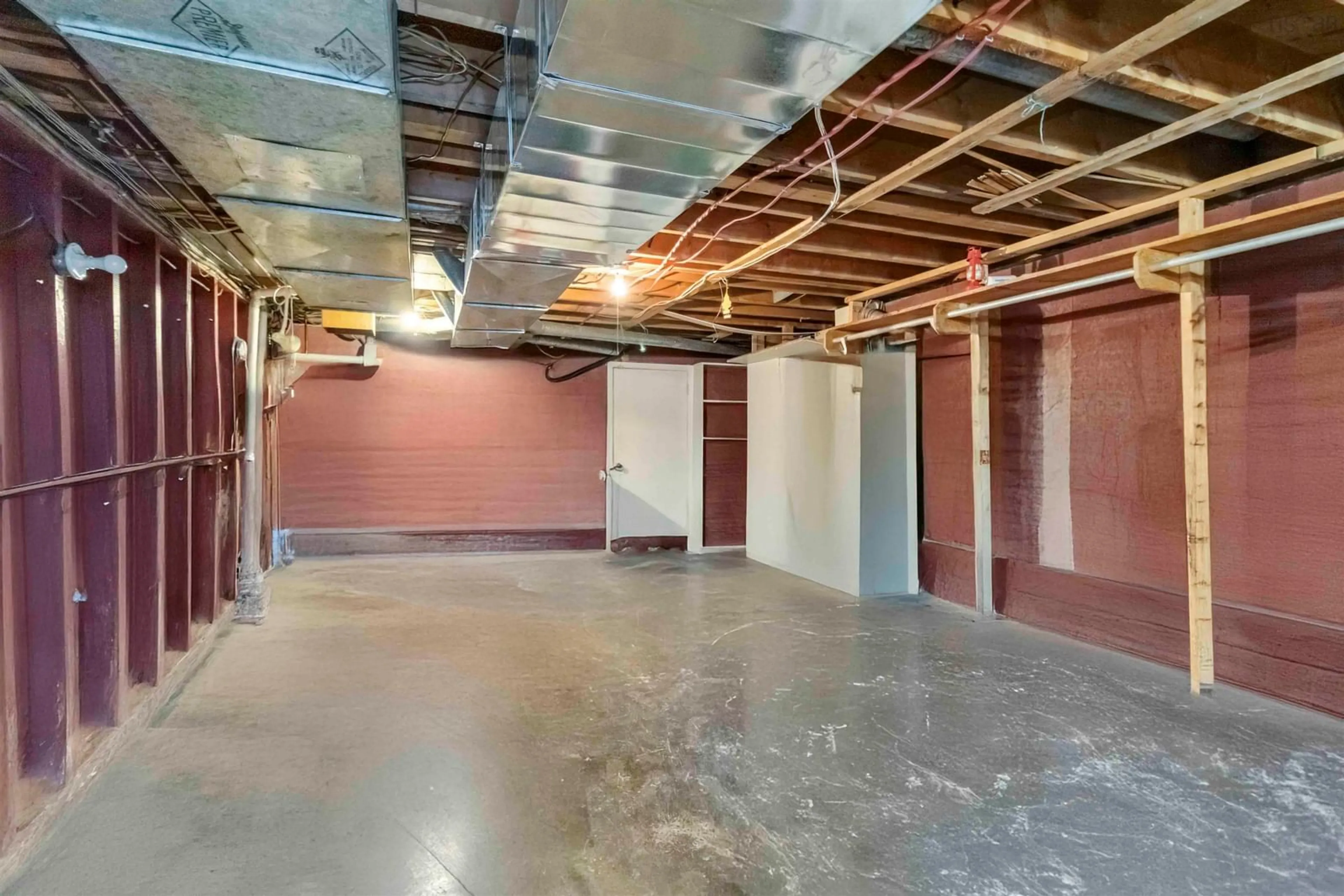 Indoor garage for 116 Symonds St, Dartmouth Nova Scotia B3A 3M4