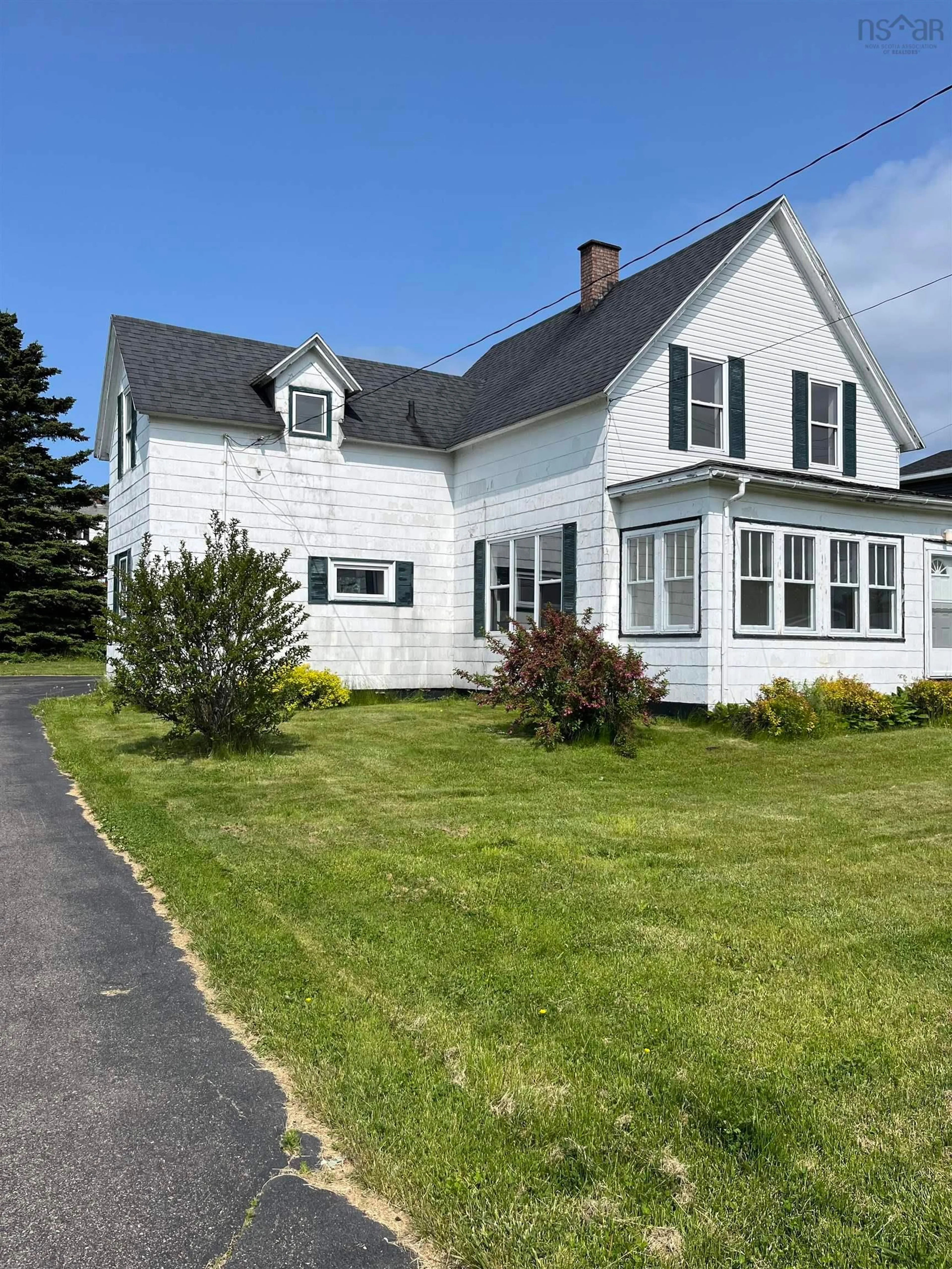 Home with vinyl exterior material, street for 153 Lake Rd, Glace Bay Nova Scotia B1A 2G8