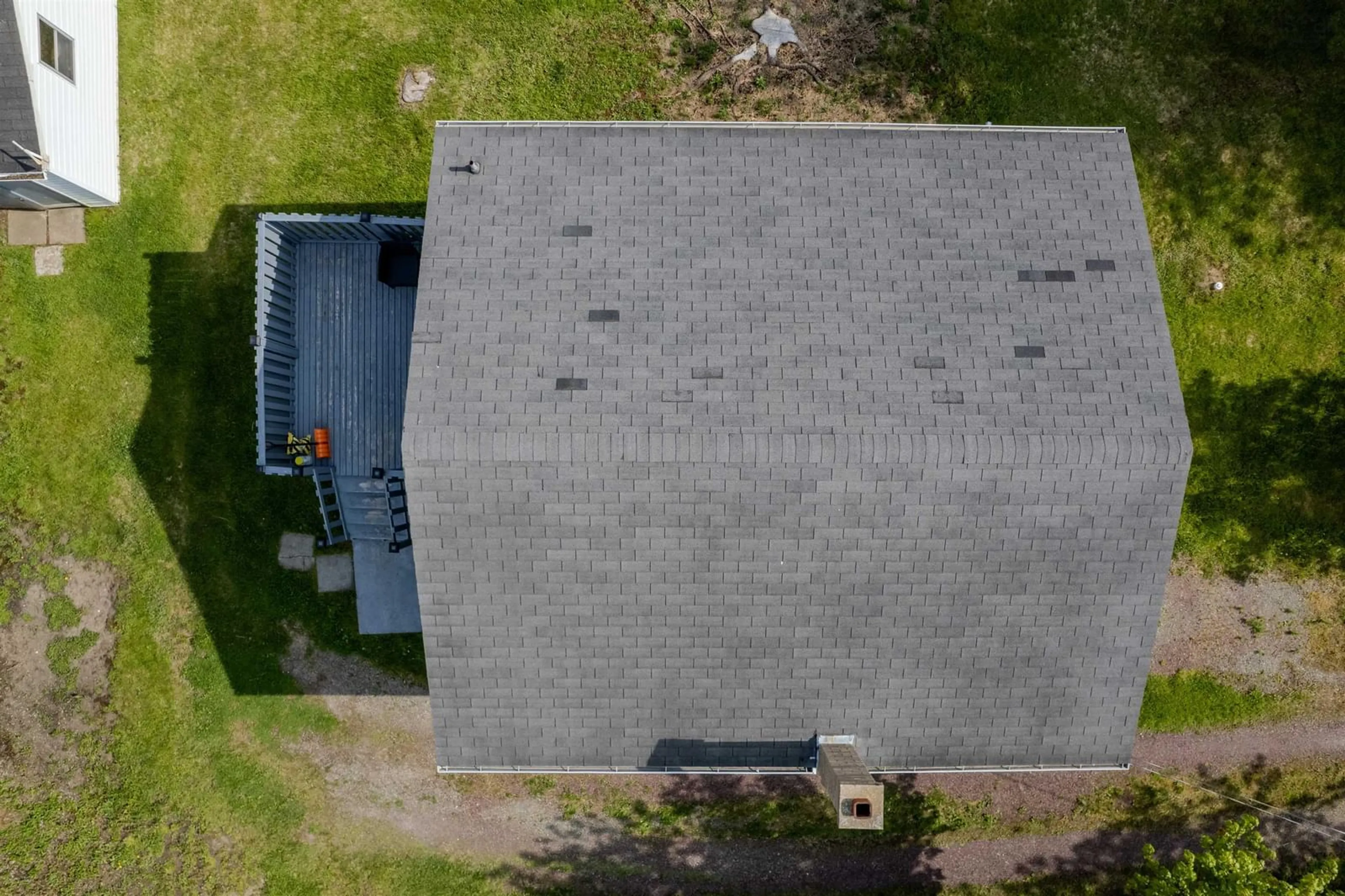 A pic from outside/outdoor area/front of a property/back of a property/a pic from drone, building for 3 Mckinlay St, Glace Bay Nova Scotia B1A 2Y7