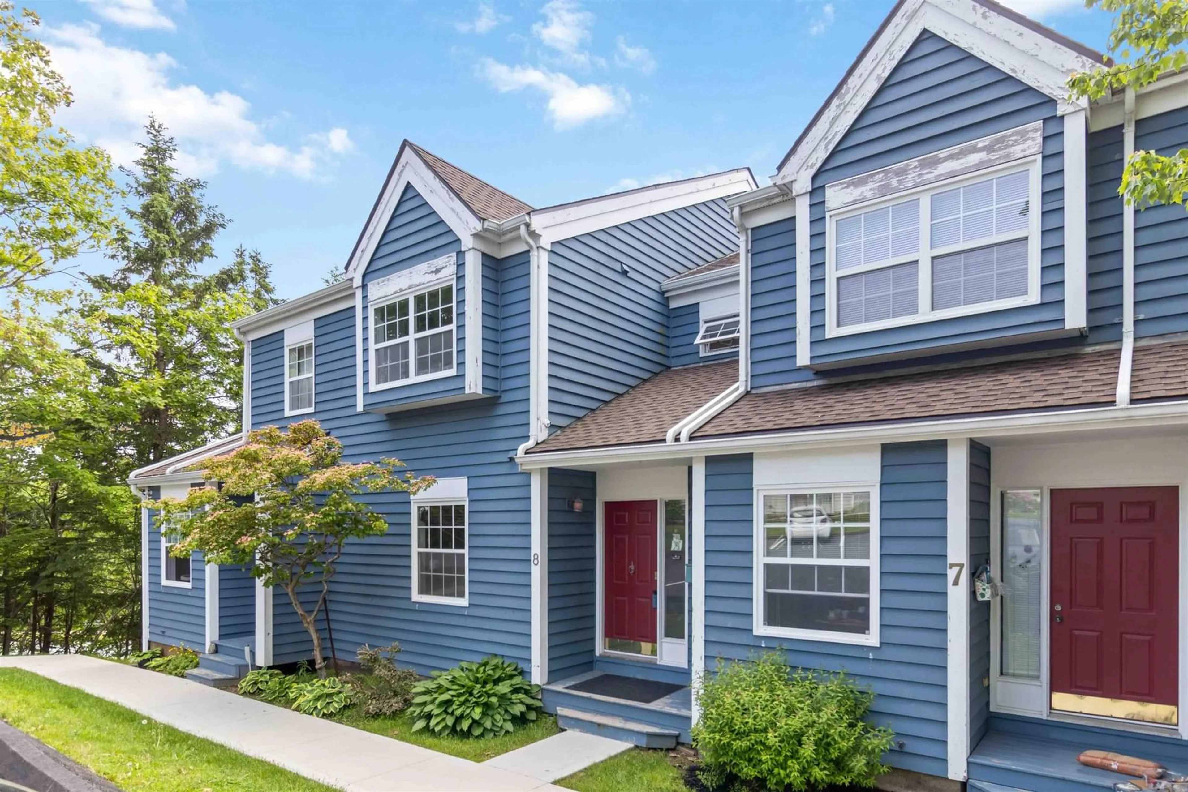 Home with vinyl exterior material, street for 8 Collins Grove Ridge, Dartmouth Nova Scotia B2W 5Y2