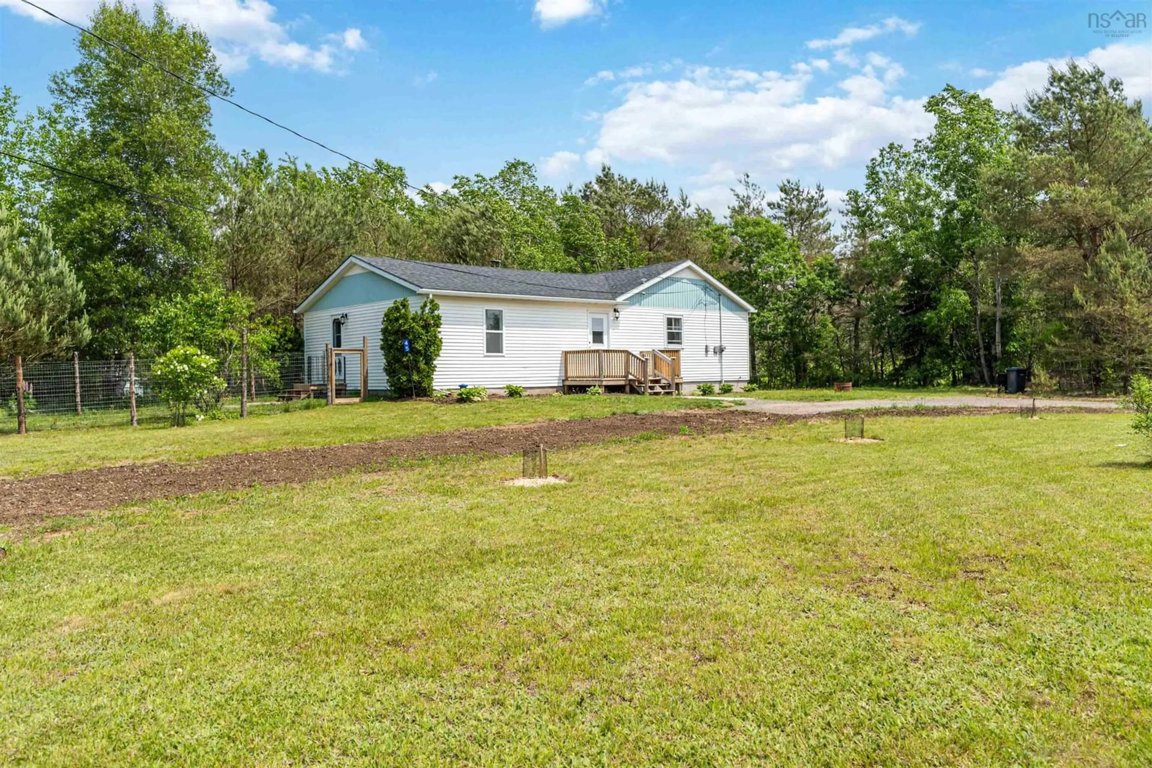 A pic from outside/outdoor area/front of a property/back of a property/a pic from drone, unknown for 45 Toyota Dr, Nictaux Nova Scotia B0S 1P0