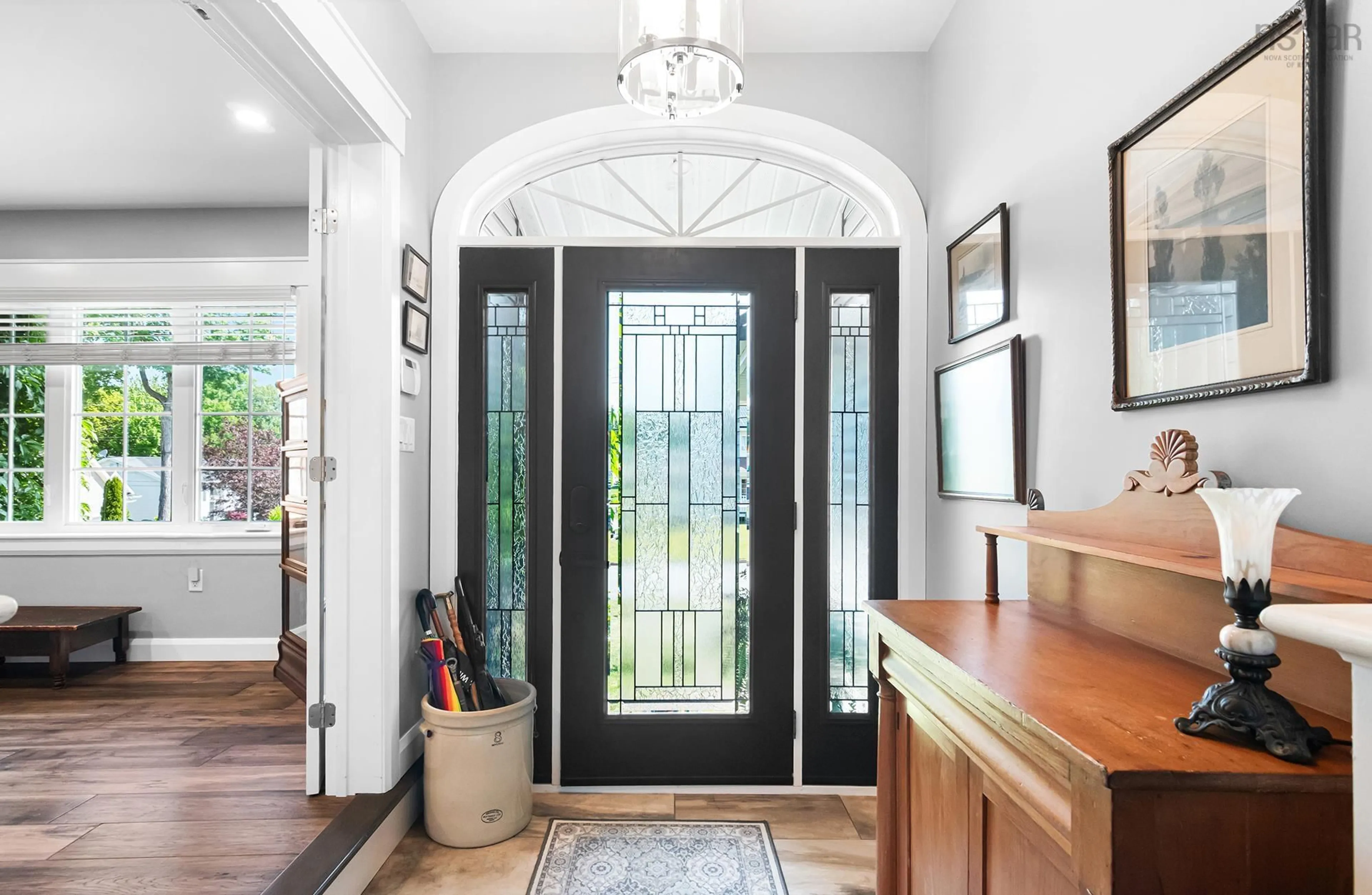 Indoor entryway for 27 Stone Gate Crt, Dartmouth Nova Scotia B2X 3T2