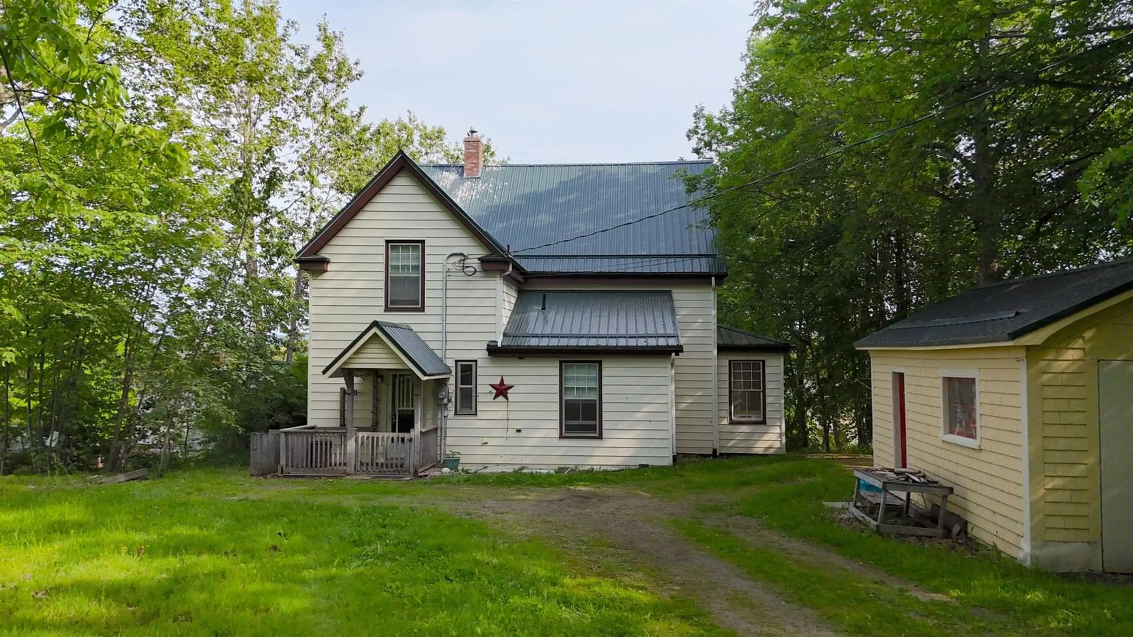 Unknown for 523 Chebucto St, Baddeck Nova Scotia B0E 1B0