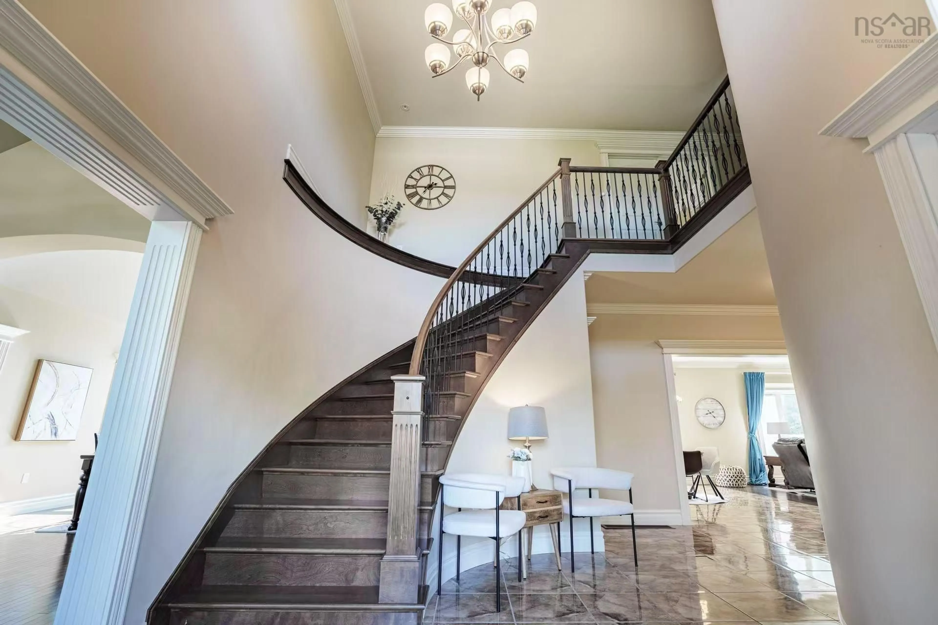 Indoor foyer for 6 Worthington Pl, Bedford Nova Scotia B4A 0C5