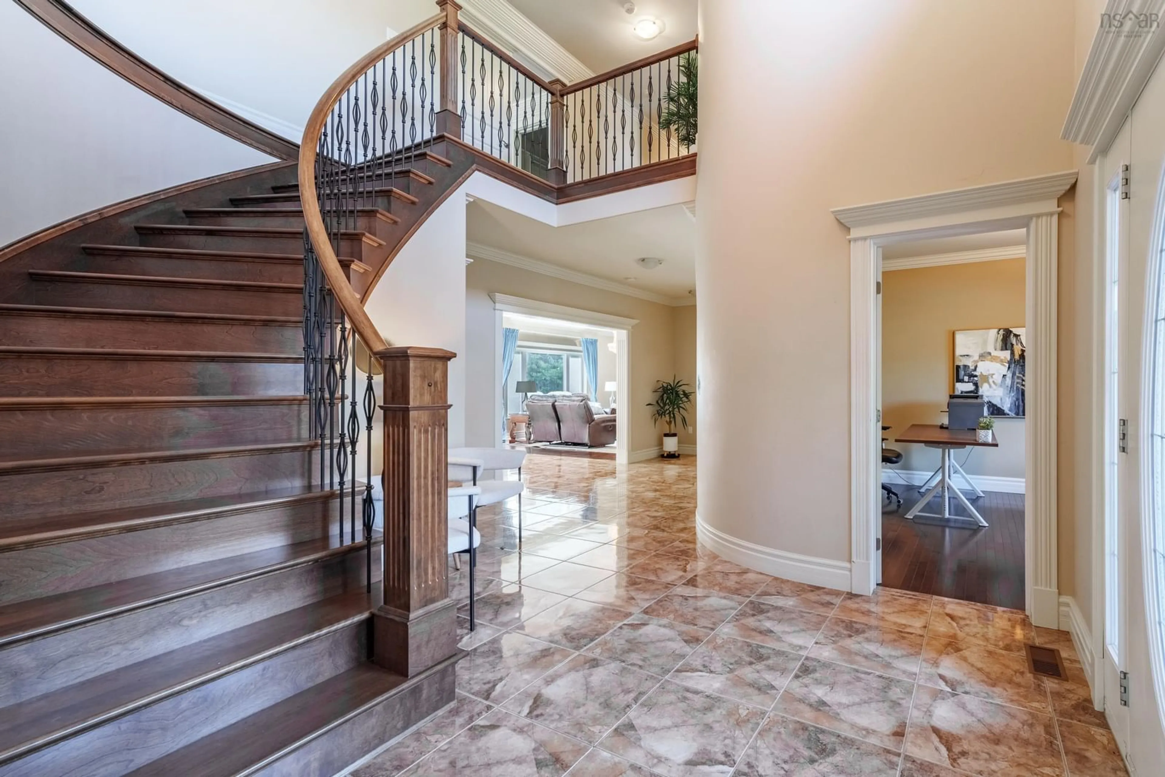 Indoor entryway for 6 Worthington Pl, Bedford Nova Scotia B4A 0C5
