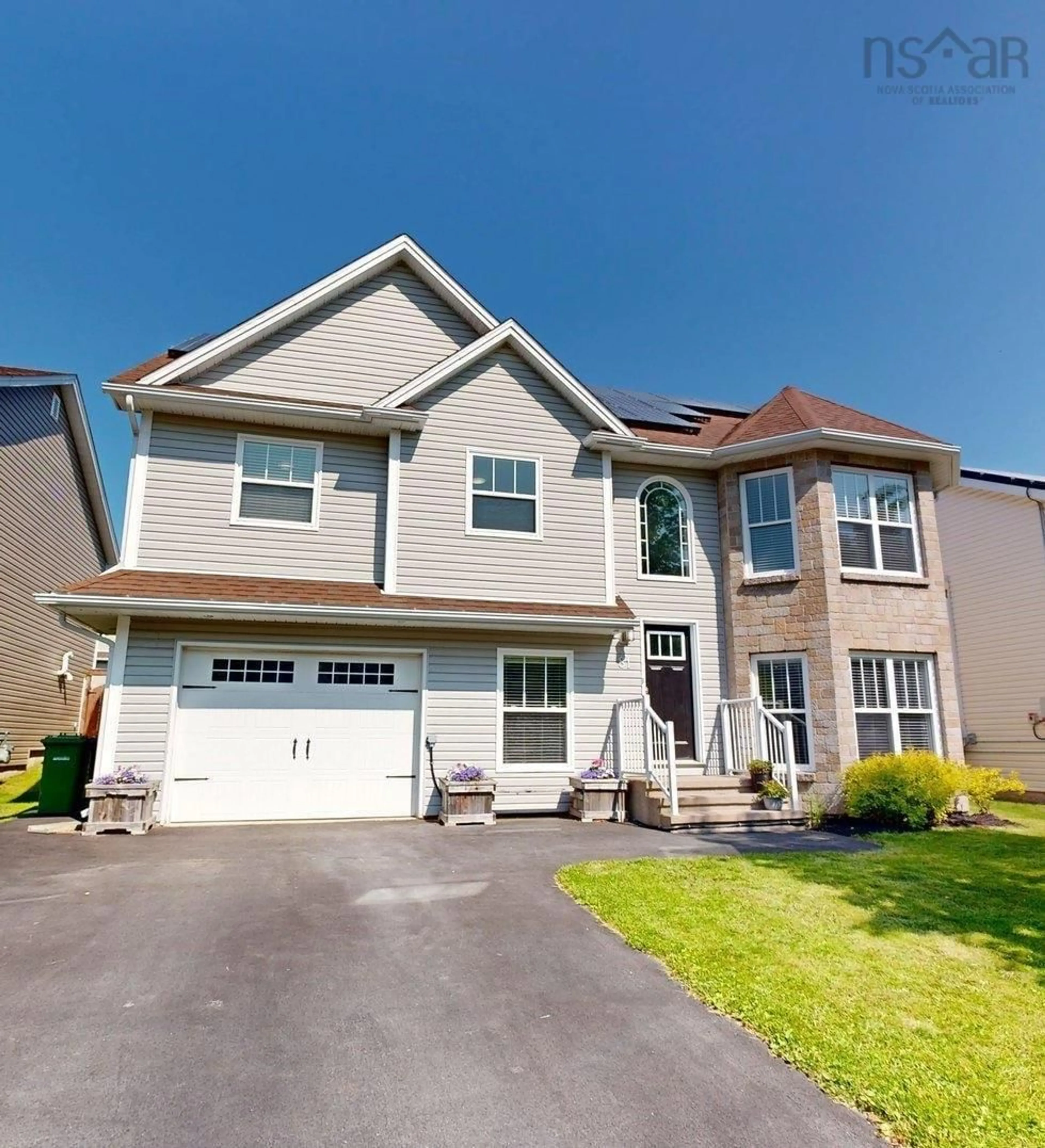 Home with vinyl exterior material, street for 81 Viridian Dr, Dartmouth Nova Scotia B3A 0B6