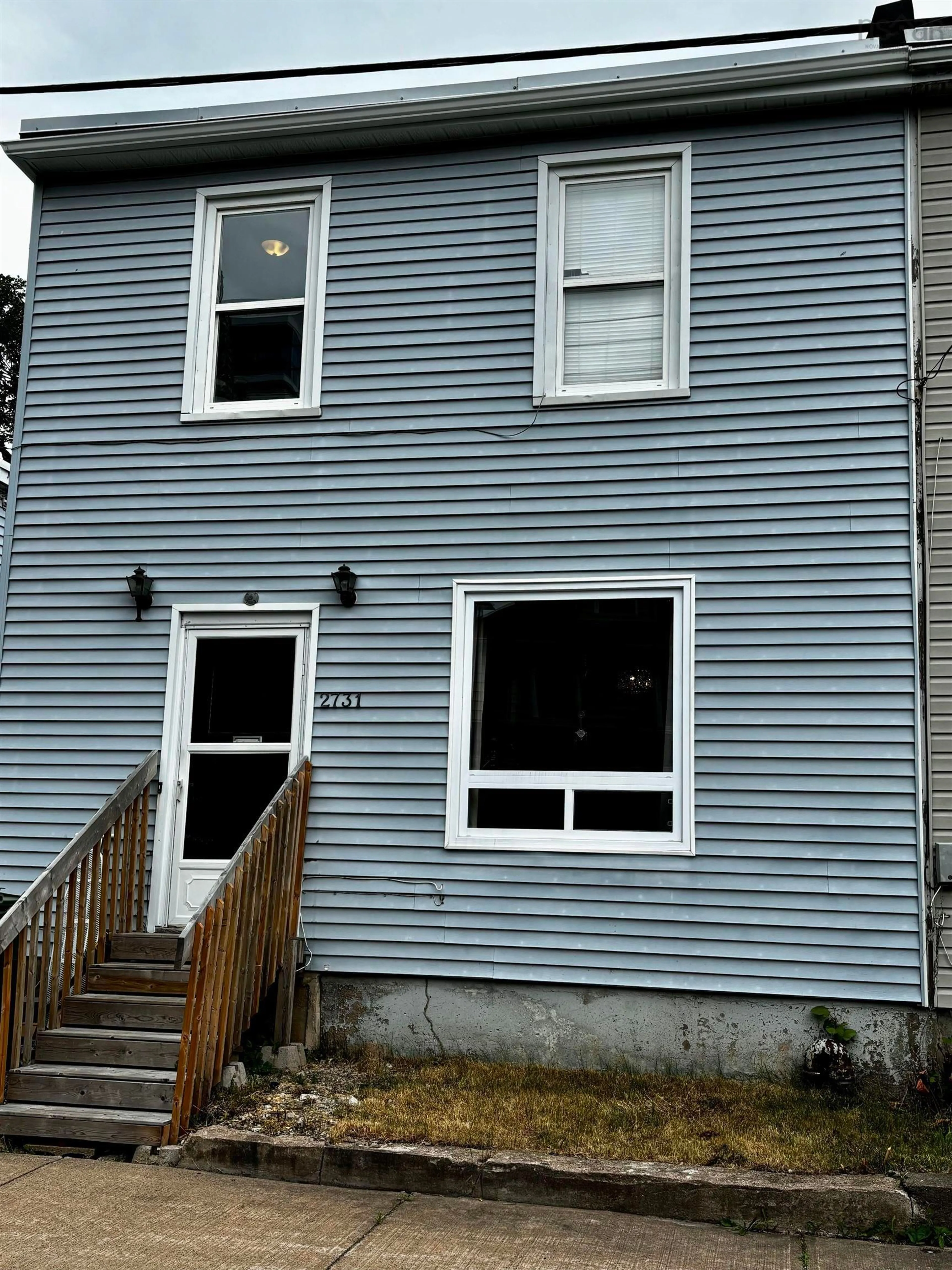 Home with vinyl exterior material, building for 2731 Fern Lane, Halifax Nova Scotia B3K 4L3