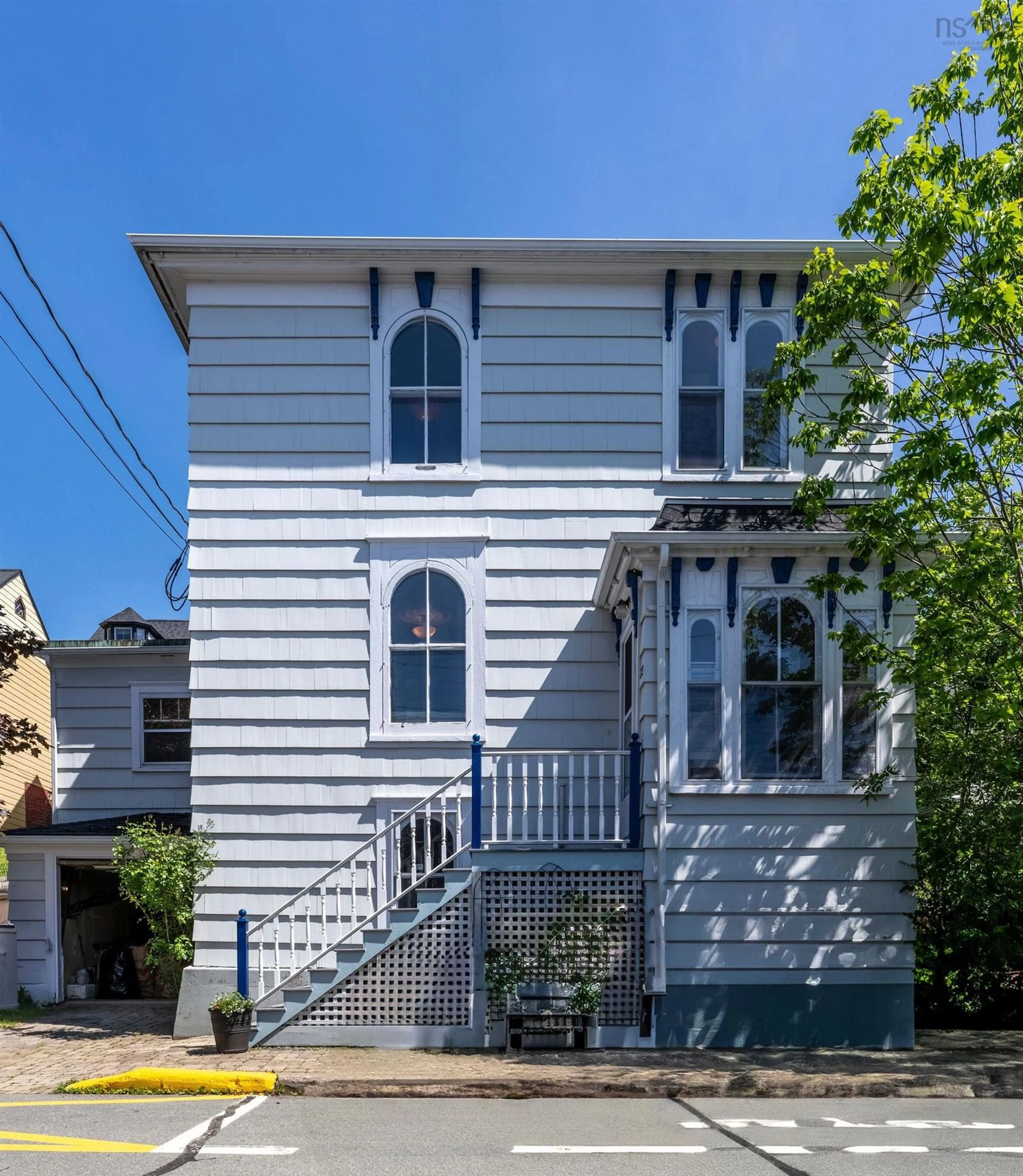 Home with vinyl exterior material, street for 73 Montague St, Lunenburg Nova Scotia B0J 2C0