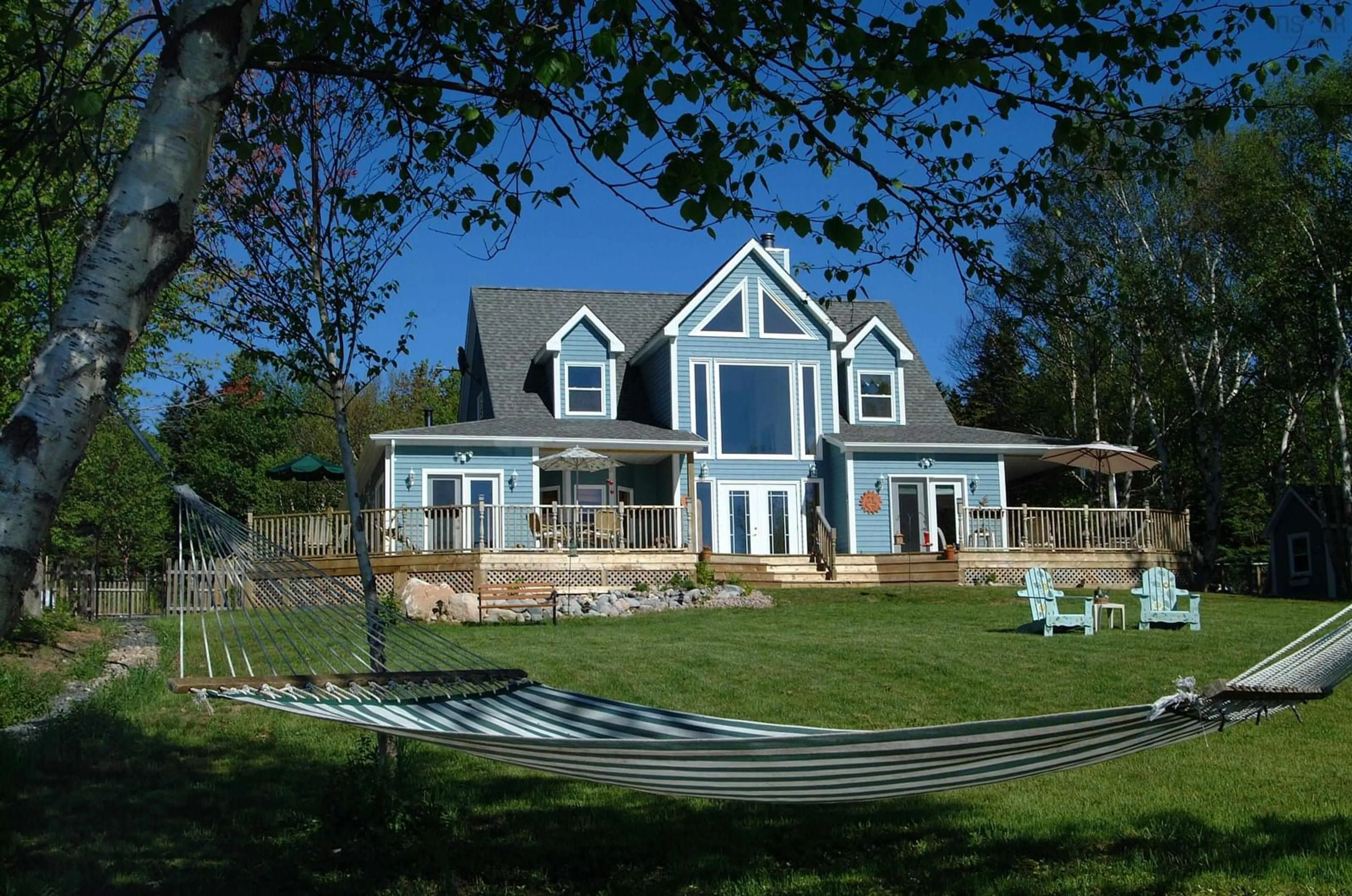 Home with vinyl exterior material, water/lake/river/ocean view for 45227 Cabot Trail Hwy, North Shore Nova Scotia B0C 1H0