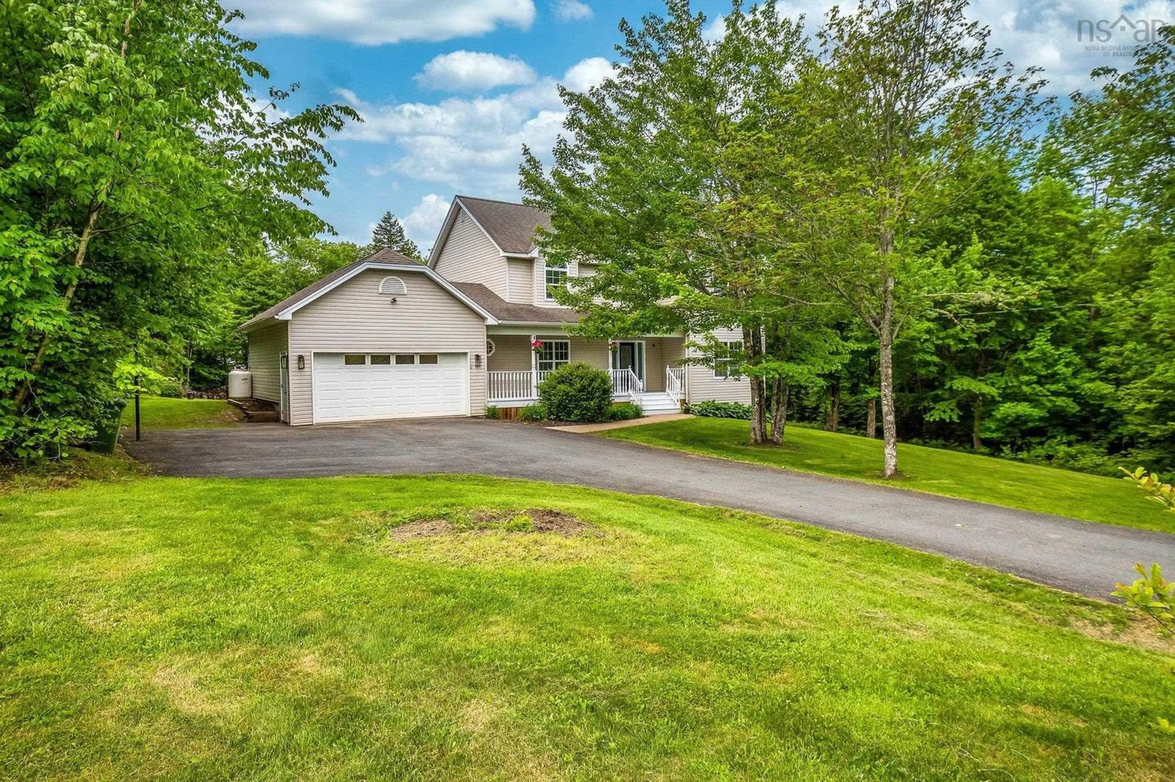 A pic from outside/outdoor area/front of a property/back of a property/a pic from drone, street for 105 Birch Hill Crt, Middle Sackville Nova Scotia B4E 3G8