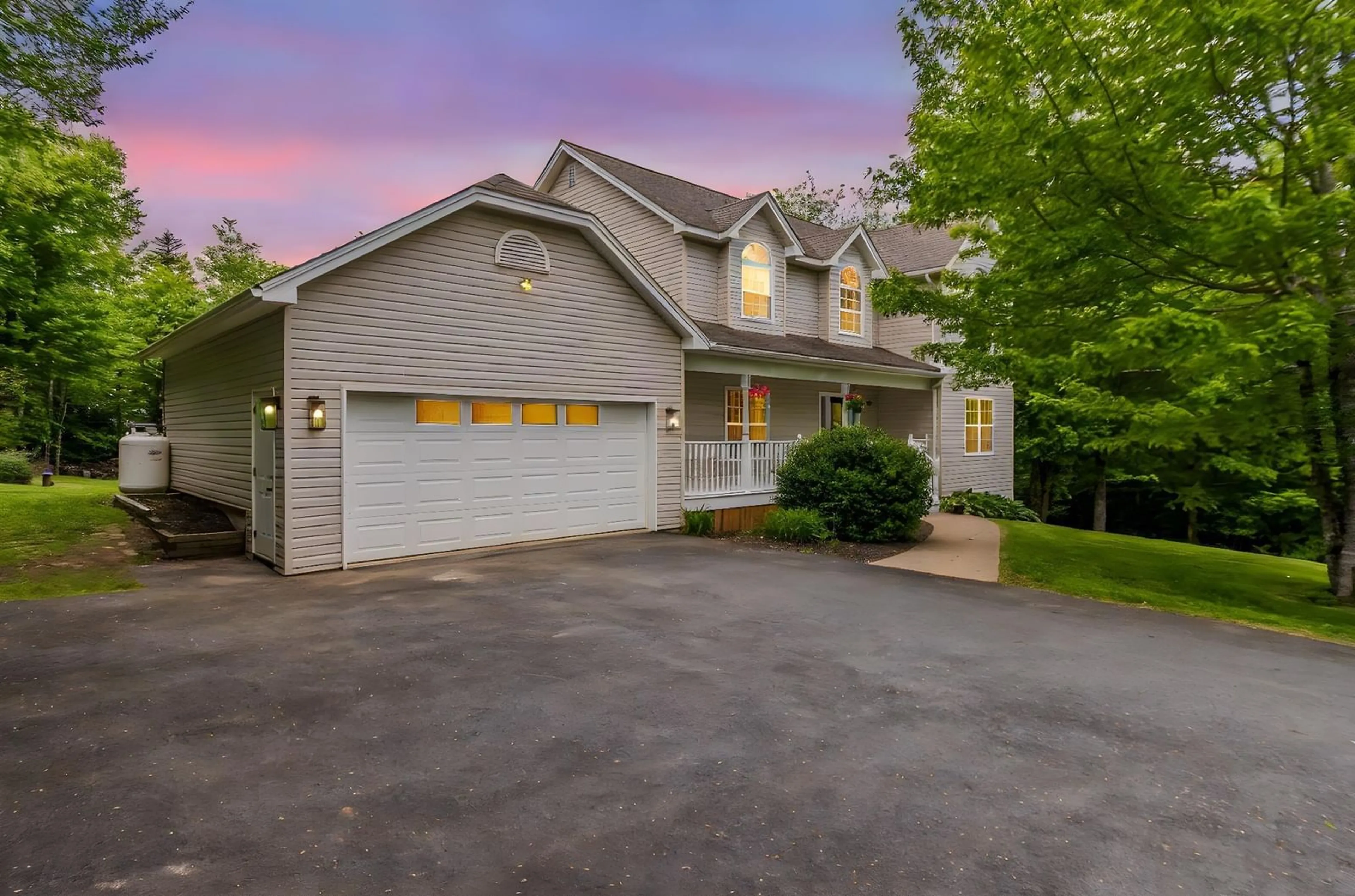 Unknown for 105 Birch Hill Crt, Middle Sackville Nova Scotia B4E 3G8