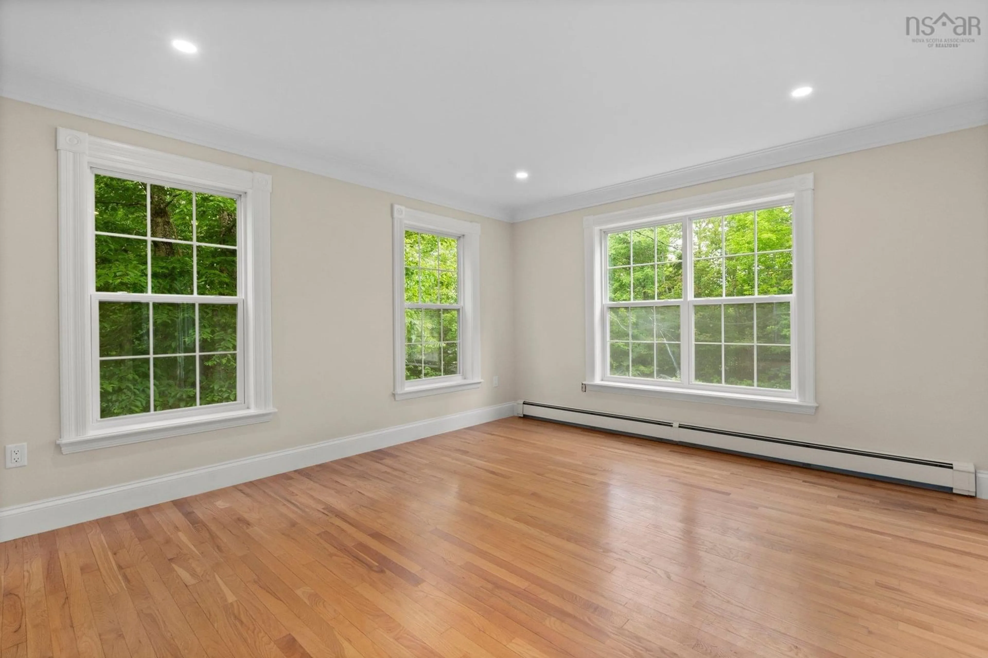 A pic of a room for 105 Birch Hill Crt, Middle Sackville Nova Scotia B4E 3G8