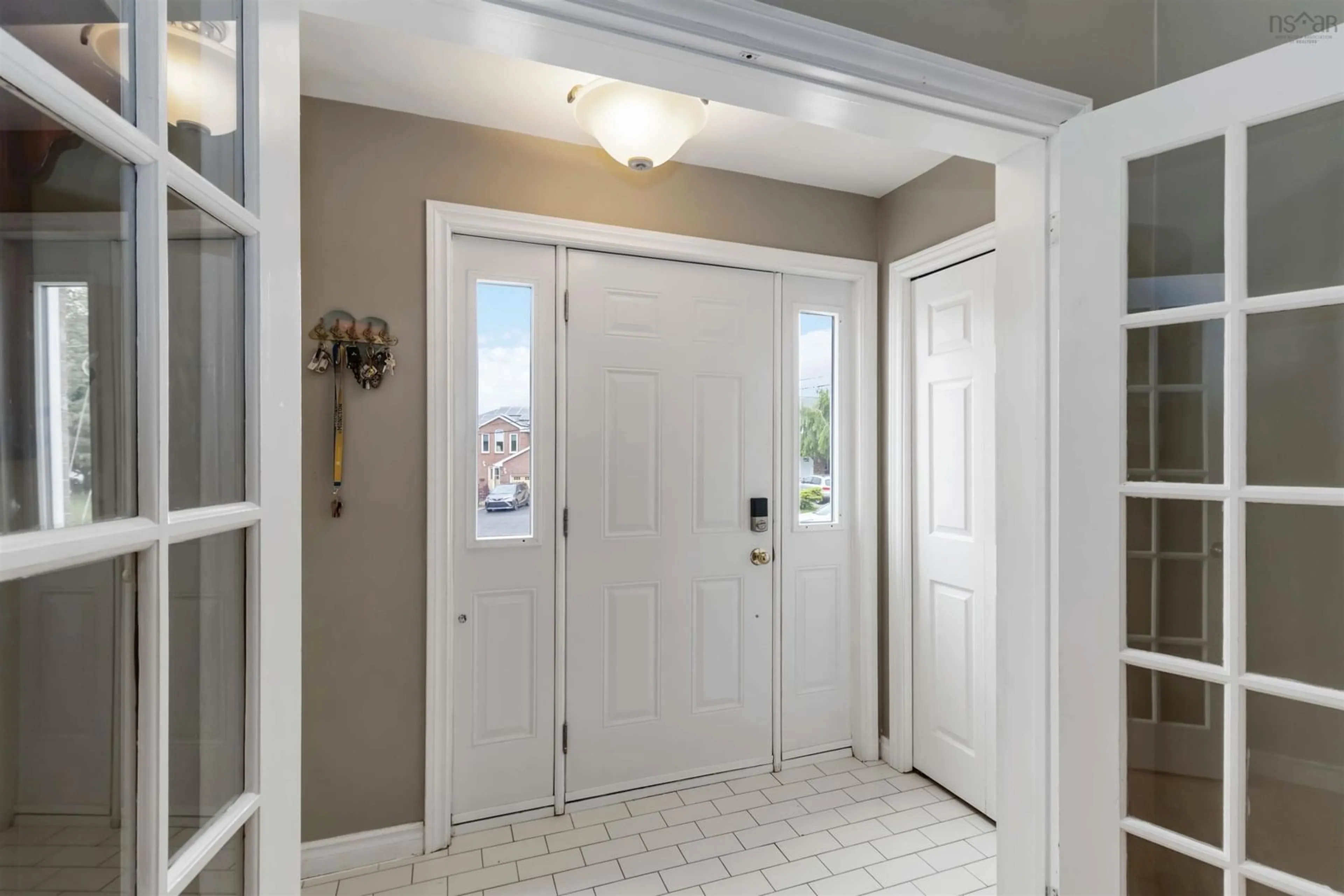 Indoor entryway for 24 Griffin Pl, Cole Harbour Nova Scotia B2V 2N6