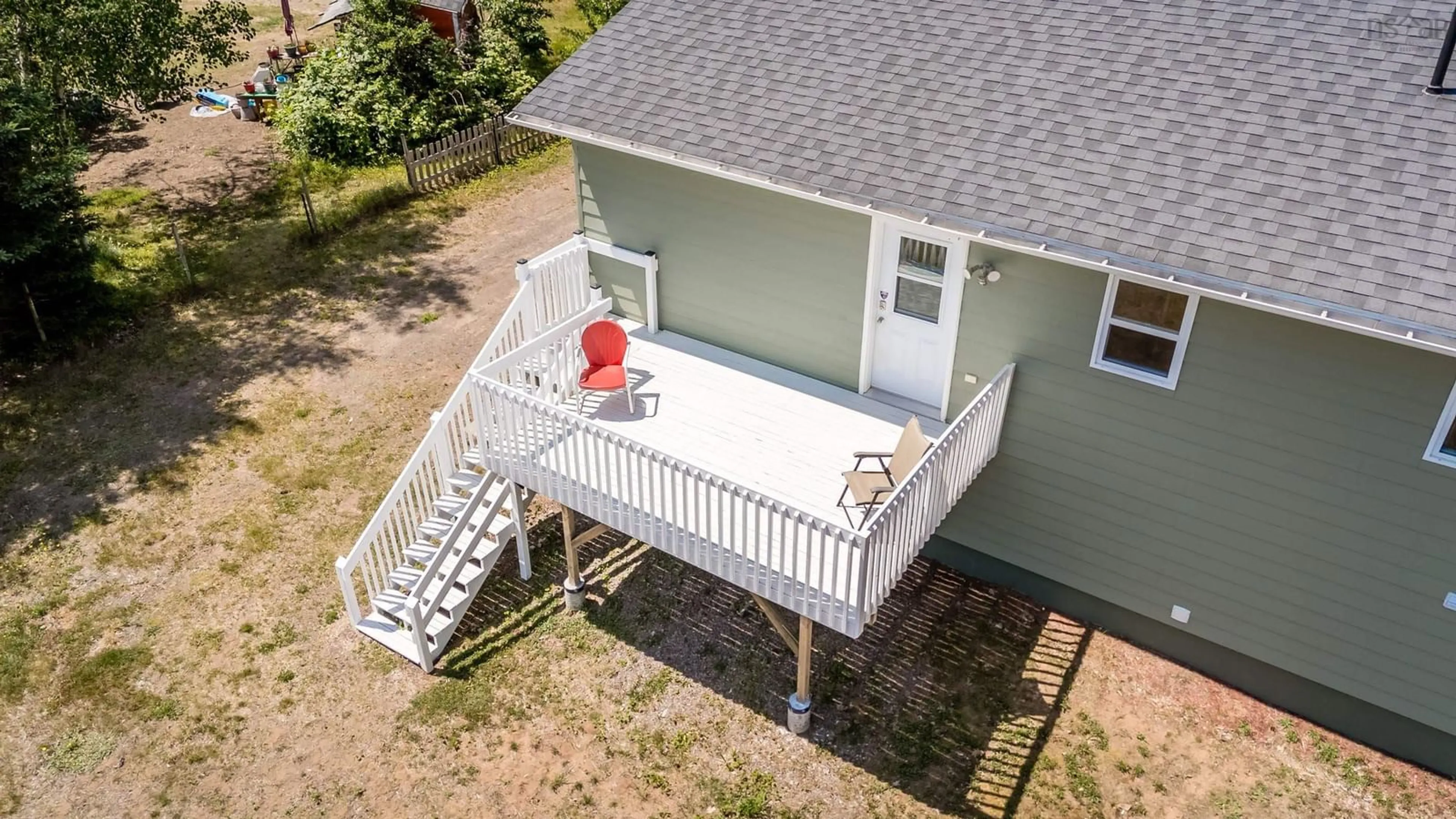 A pic from outside/outdoor area/front of a property/back of a property/a pic from drone, unknown for 1884 Greenwood Rd, Kingston Nova Scotia B0P 1R0