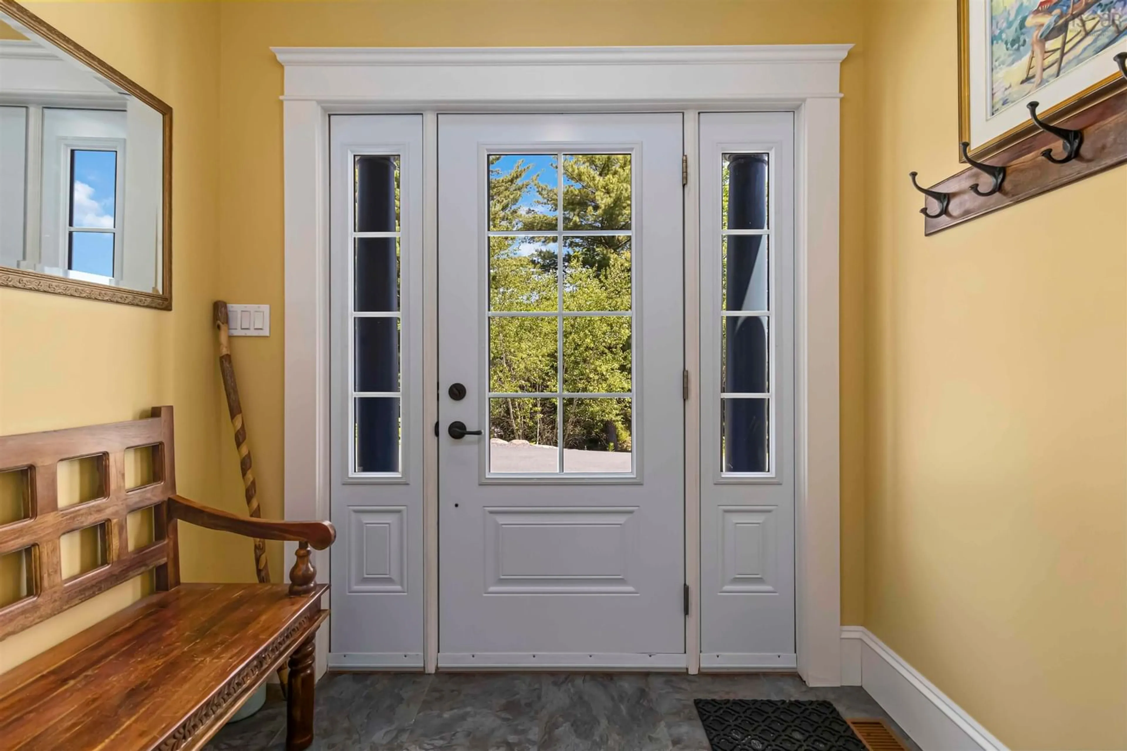 Indoor entryway for 122 Hawthorn Road, Mahone Bay Nova Scotia B0J 2E0