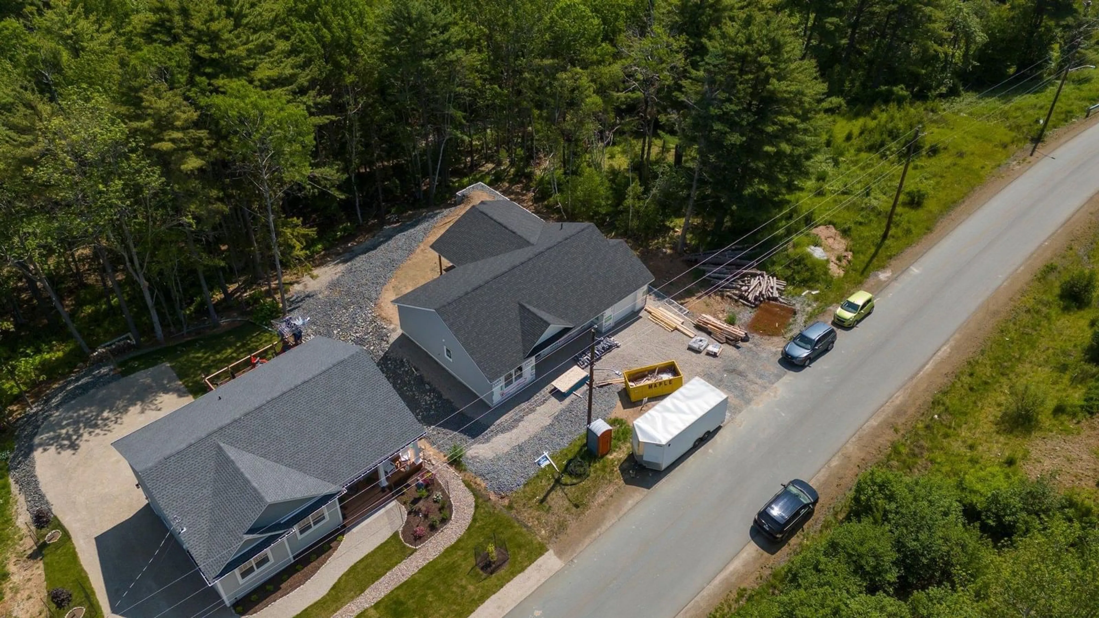 A pic from outside/outdoor area/front of a property/back of a property/a pic from drone, street for 272 Hawthorn Rd, Mahone Bay Nova Scotia B0J 2E0