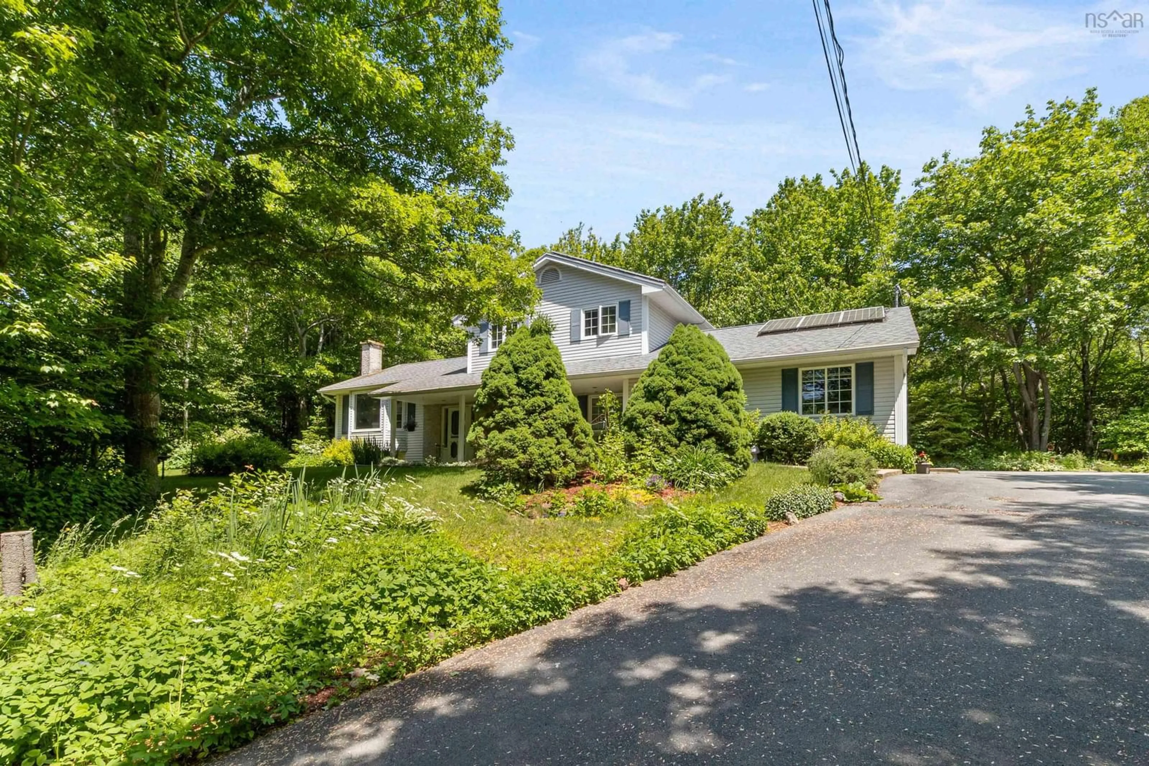 A pic from outside/outdoor area/front of a property/back of a property/a pic from drone, street for 99 Stone Mount Dr, Lower Sackville Nova Scotia B4C 4A2