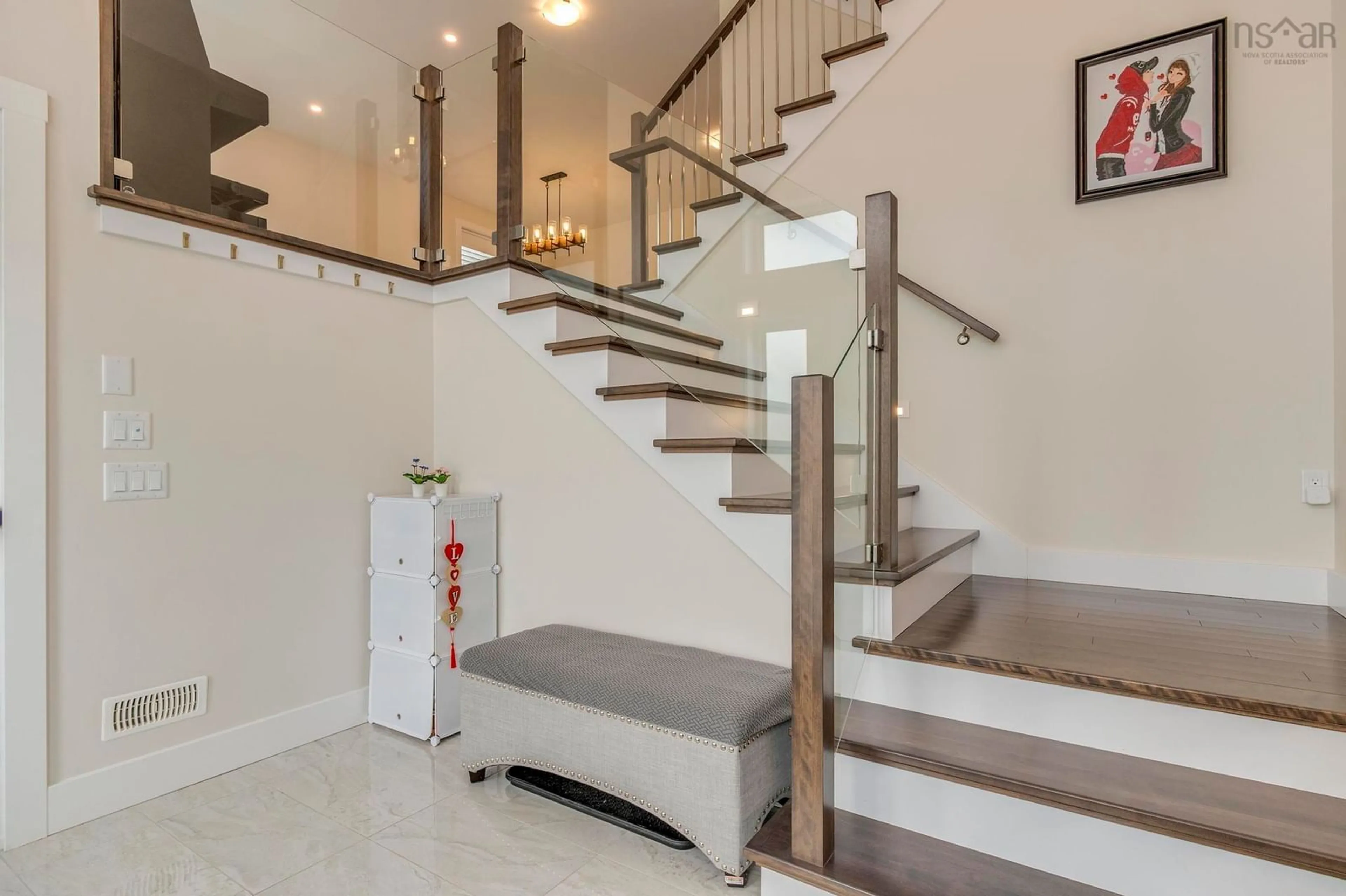Indoor foyer for 66 Innsbrook Way, Bedford Nova Scotia B4B 0X6