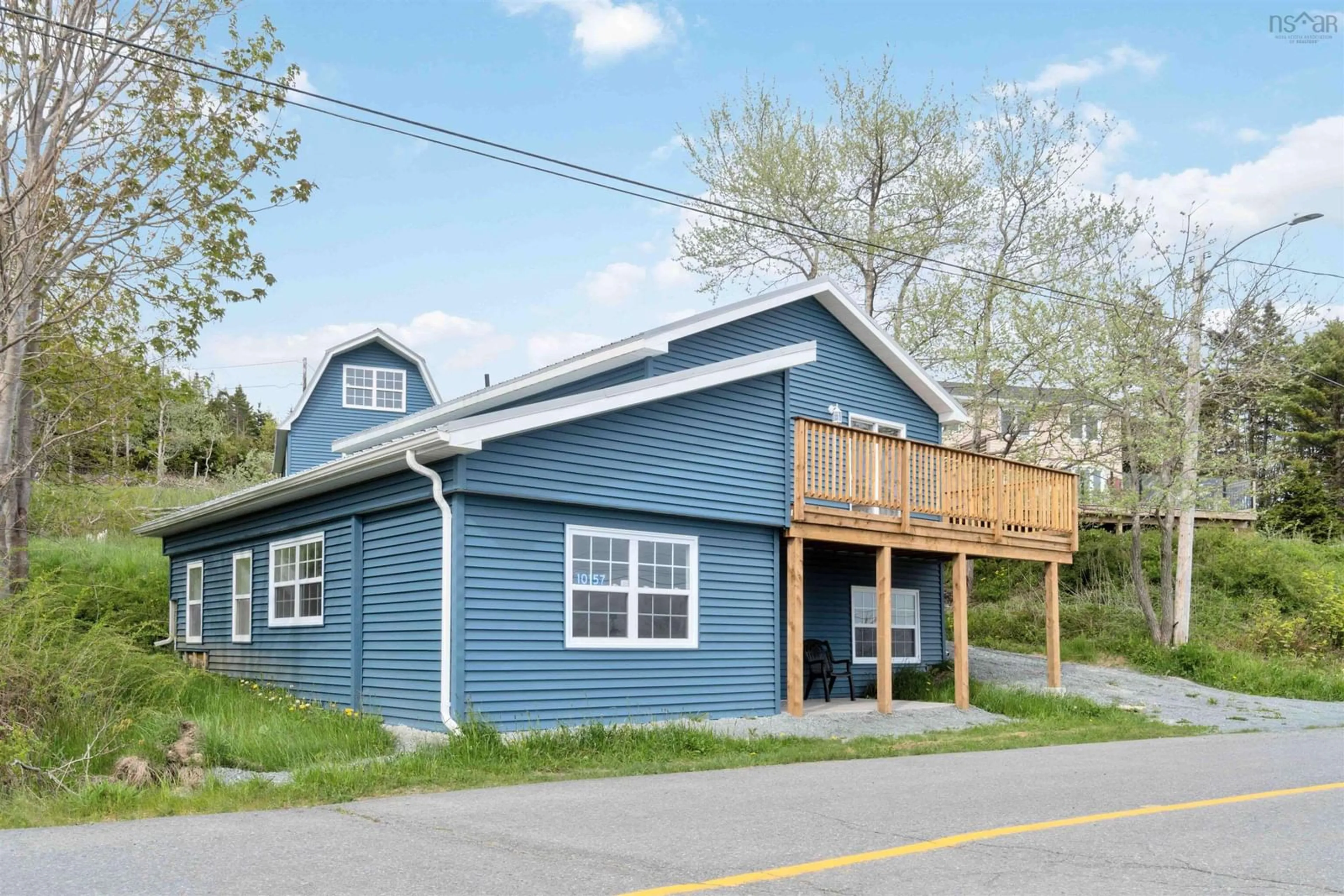 Home with vinyl exterior material, street for 19 Harbourview Inn Loop, Salmon River Bridge Nova Scotia B0J 1P0
