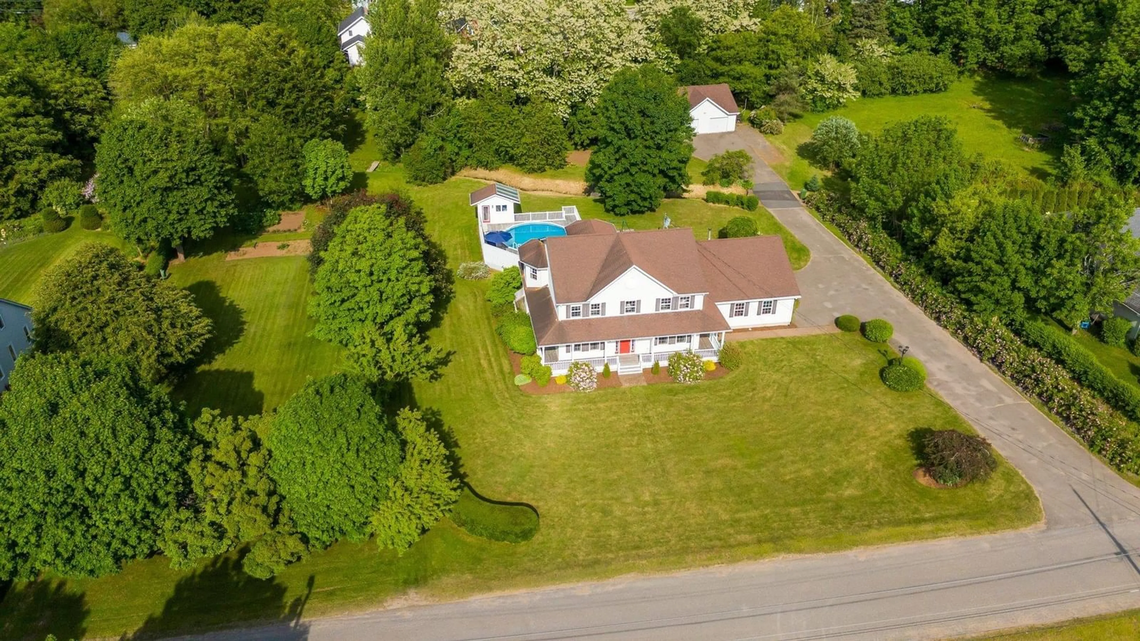 A pic from outside/outdoor area/front of a property/back of a property/a pic from drone, water/lake/river/ocean view for 8 Horsburgh Dr, Berwick Nova Scotia B0P 1E0