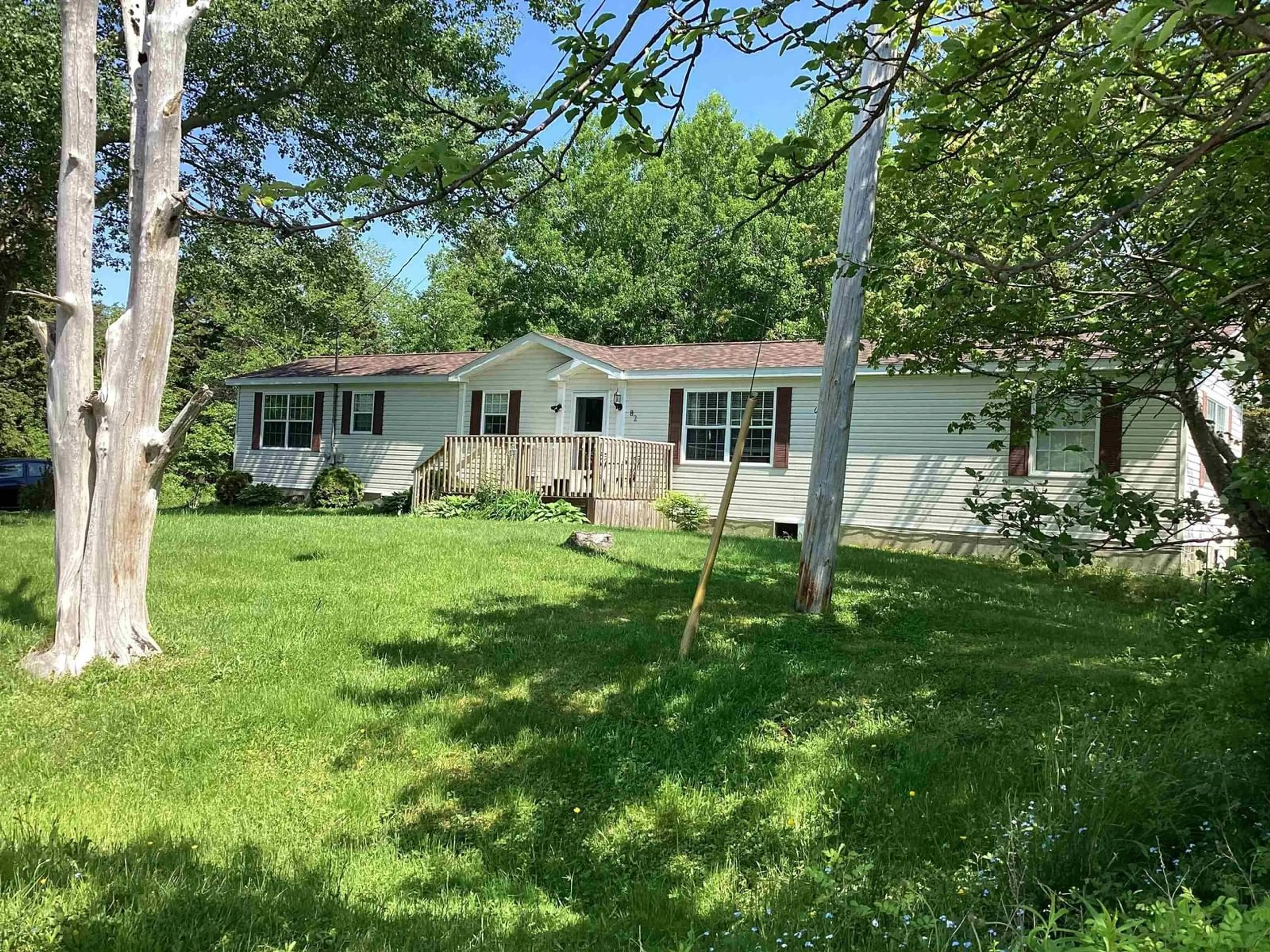 A pic from outside/outdoor area/front of a property/back of a property/a pic from drone, unknown for 82 Old Victoria Rd, Port Hastings Nova Scotia B9A 1L4