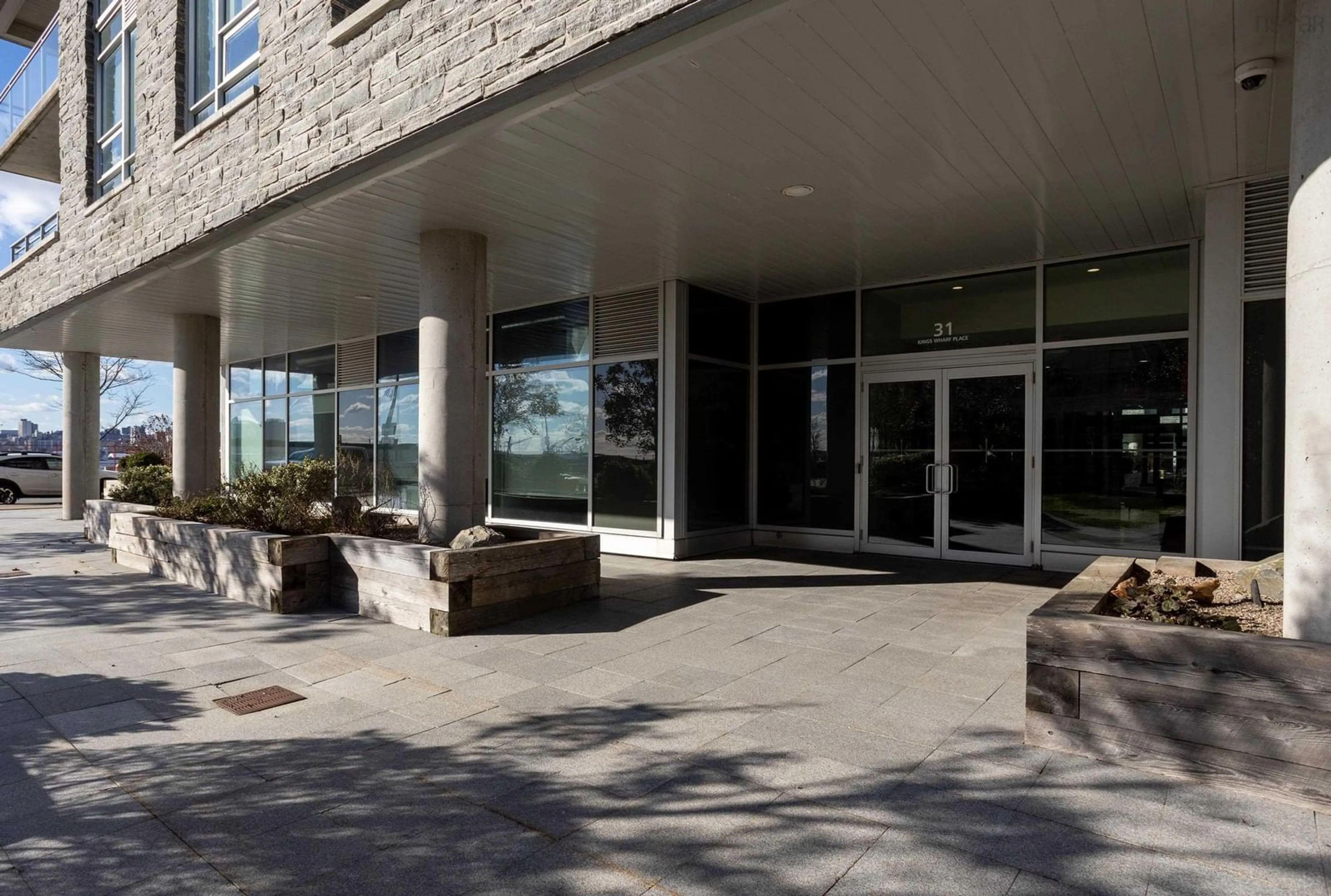 Indoor foyer for 31 King's Wharf Pl #806, Dartmouth Nova Scotia B2Y 0C1