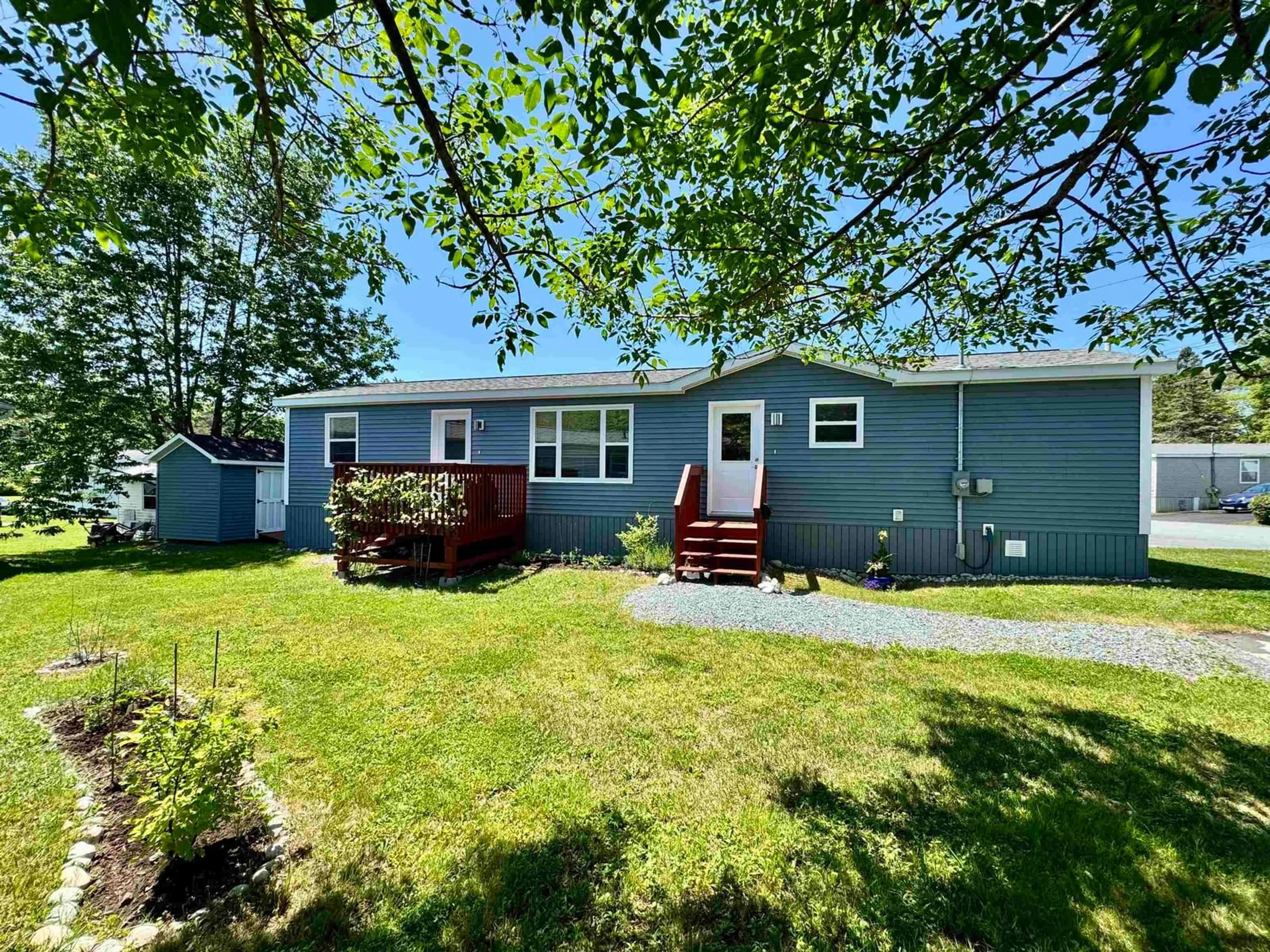 A pic from outside/outdoor area/front of a property/back of a property/a pic from drone, unknown for 17 Gantry Rd, Middle Sackville Nova Scotia B4E 1B7
