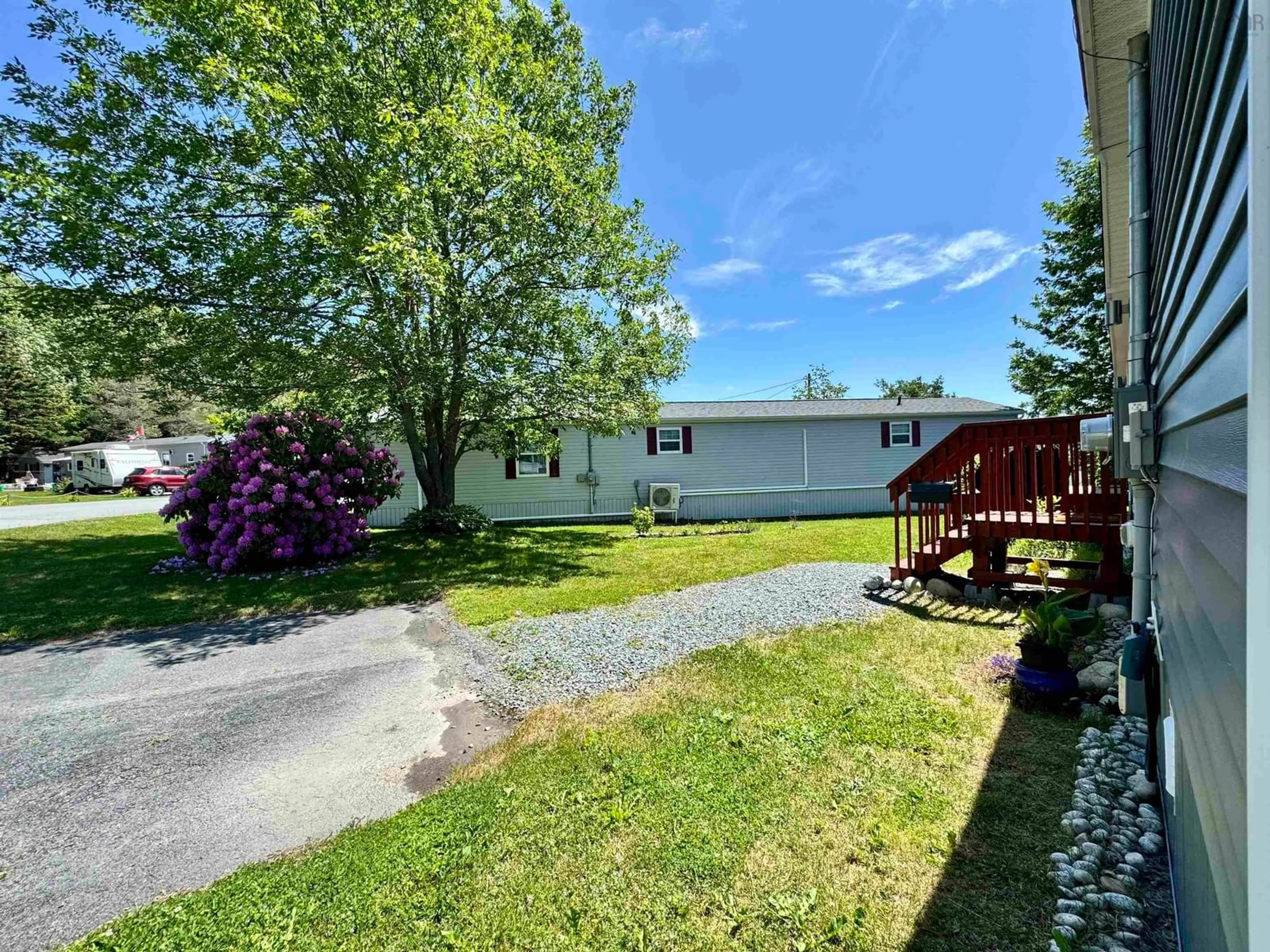A pic from outside/outdoor area/front of a property/back of a property/a pic from drone, unknown for 17 Gantry Rd, Middle Sackville Nova Scotia B4E 1B7