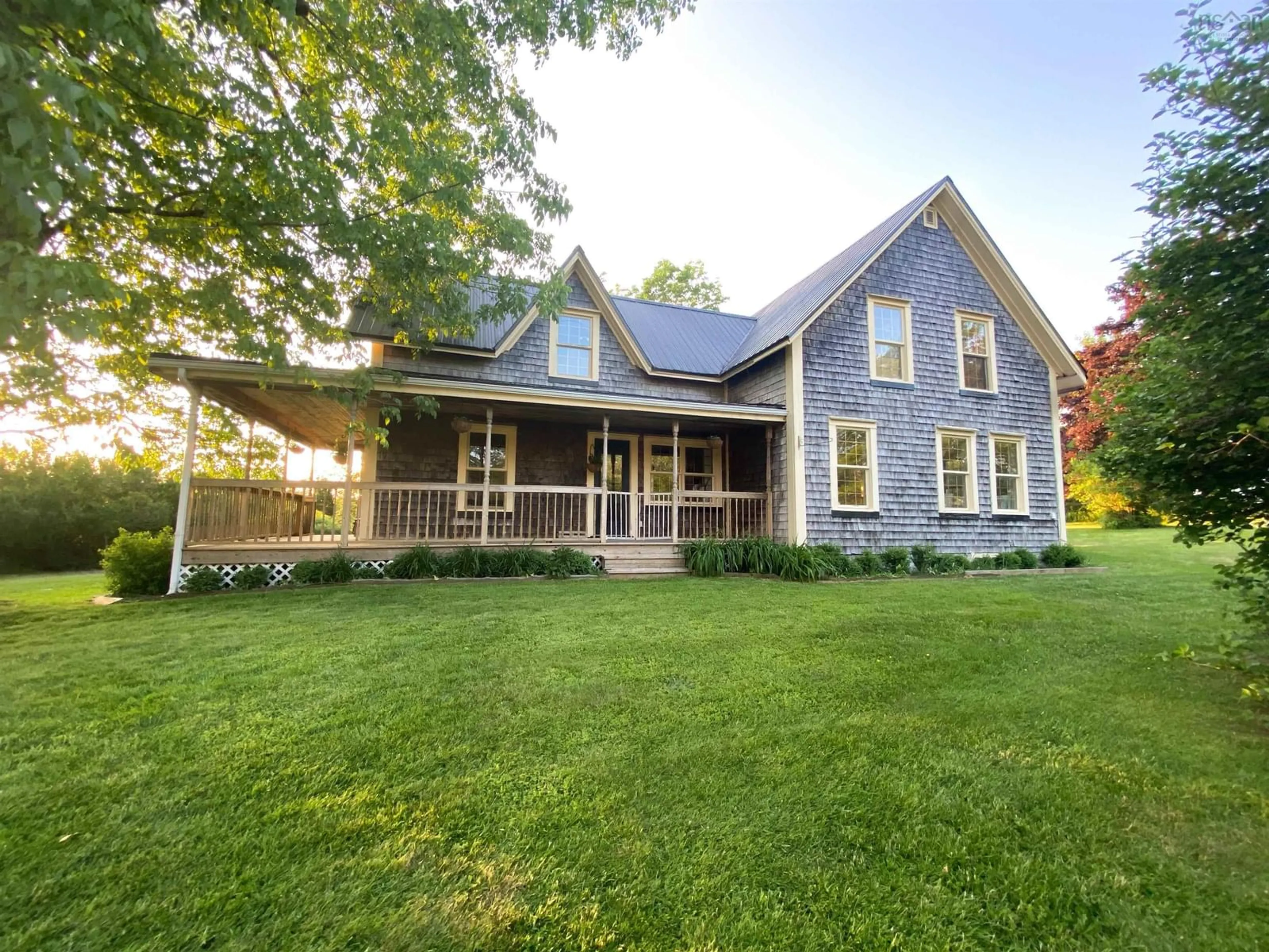 Home with brick exterior material, building for 2955 Highway 203, East Kemptville Nova Scotia B5A 5P5