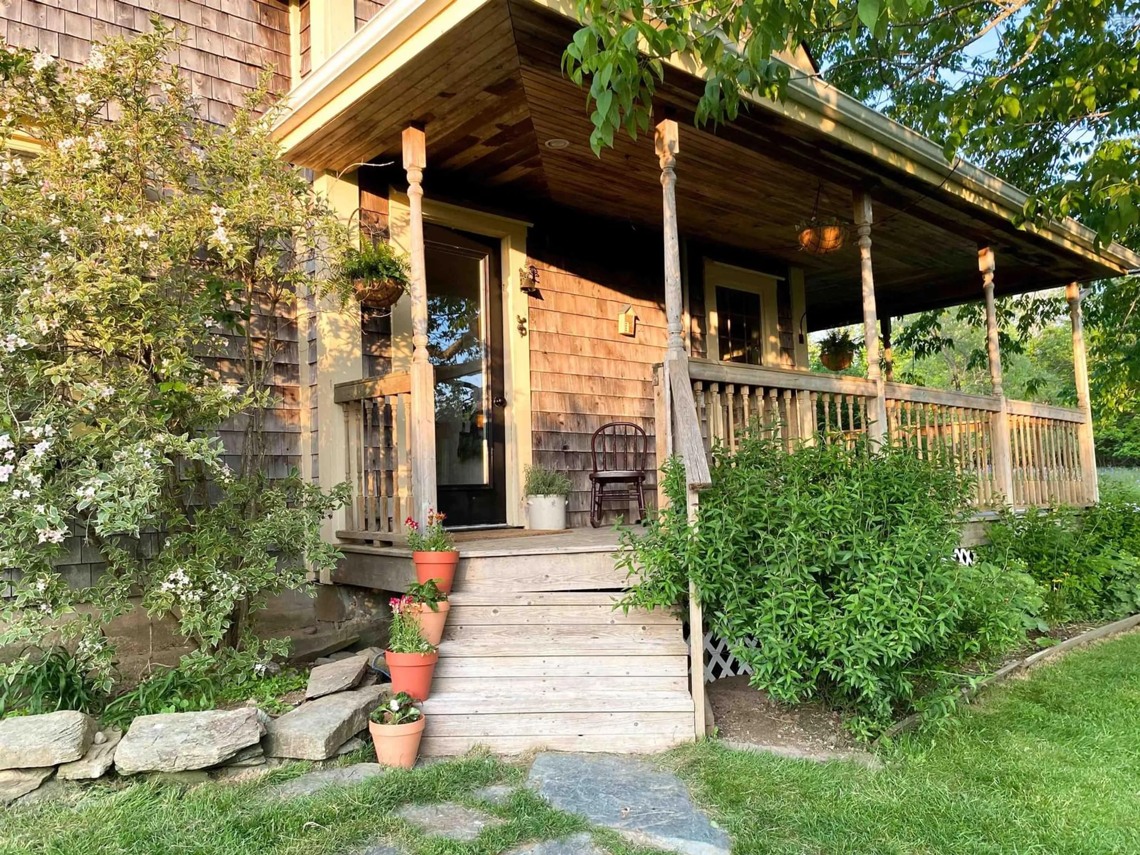 Patio, street for 2955 Highway 203, East Kemptville Nova Scotia B5A 5P5