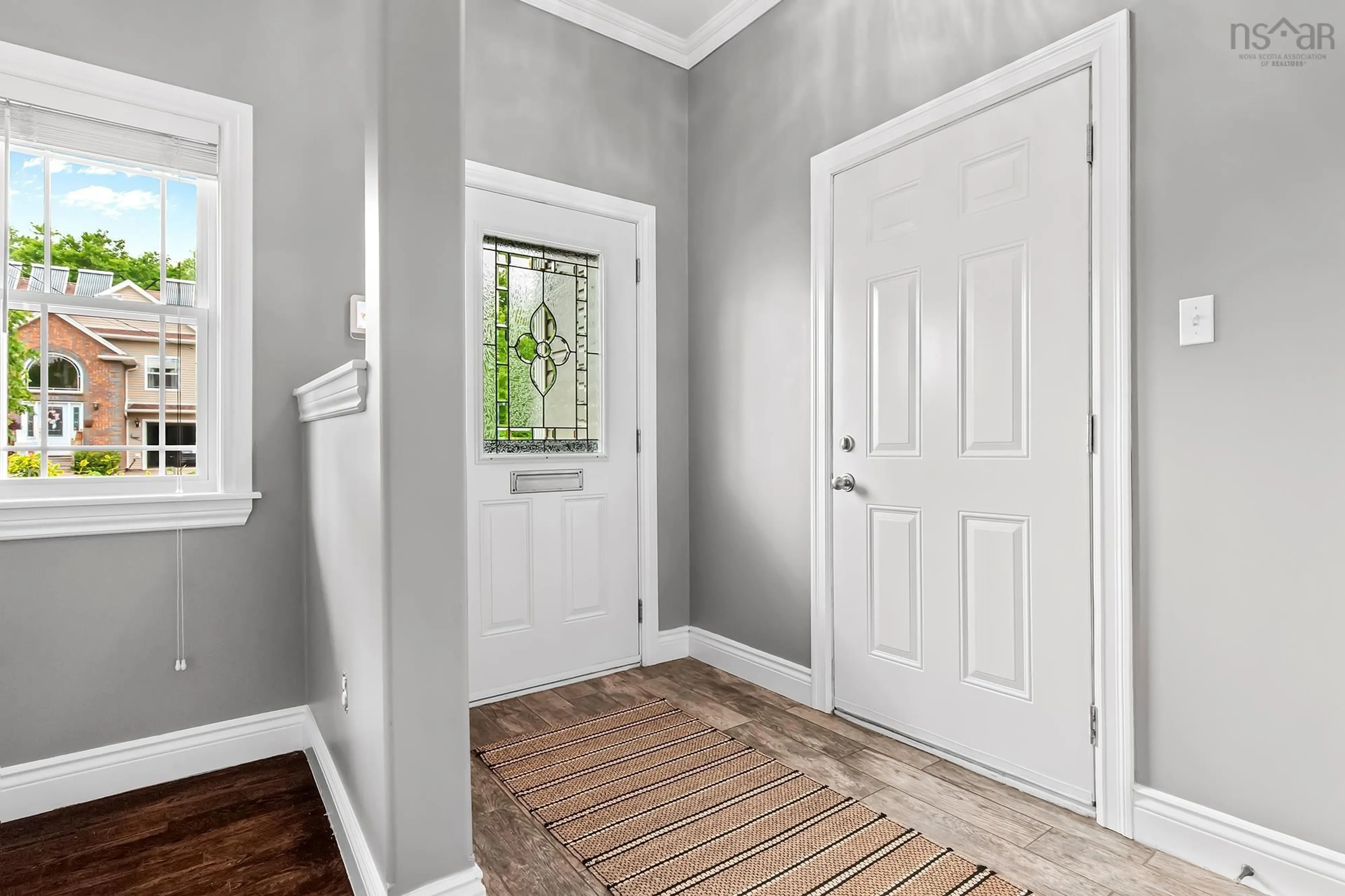 Indoor entryway for 80 Lundy Dr, Cole Harbour Nova Scotia B2W 6M4