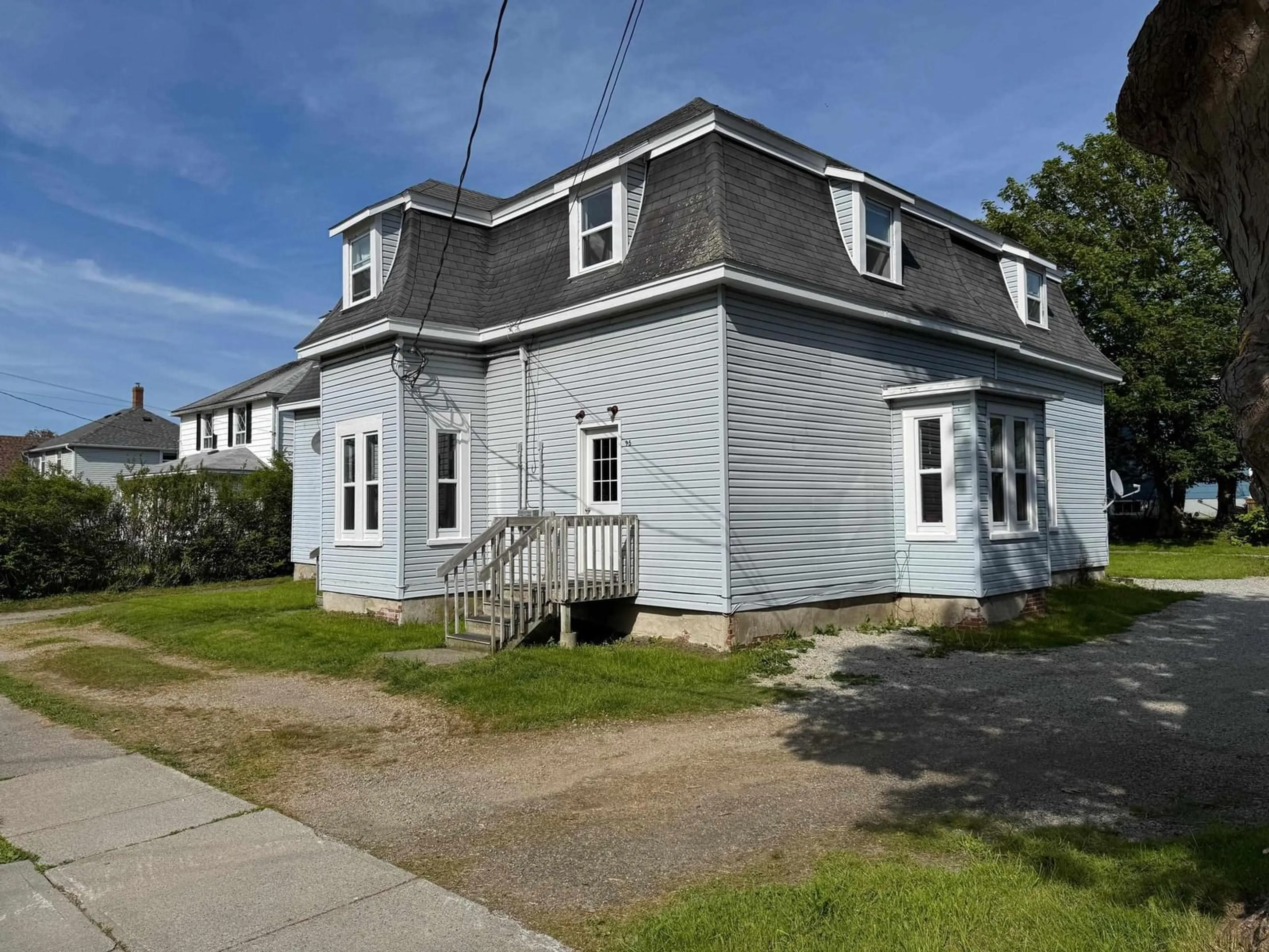 A pic from outside/outdoor area/front of a property/back of a property/a pic from drone, building for 95-97 Brunswick St, Yarmouth Nova Scotia B5A 2G7