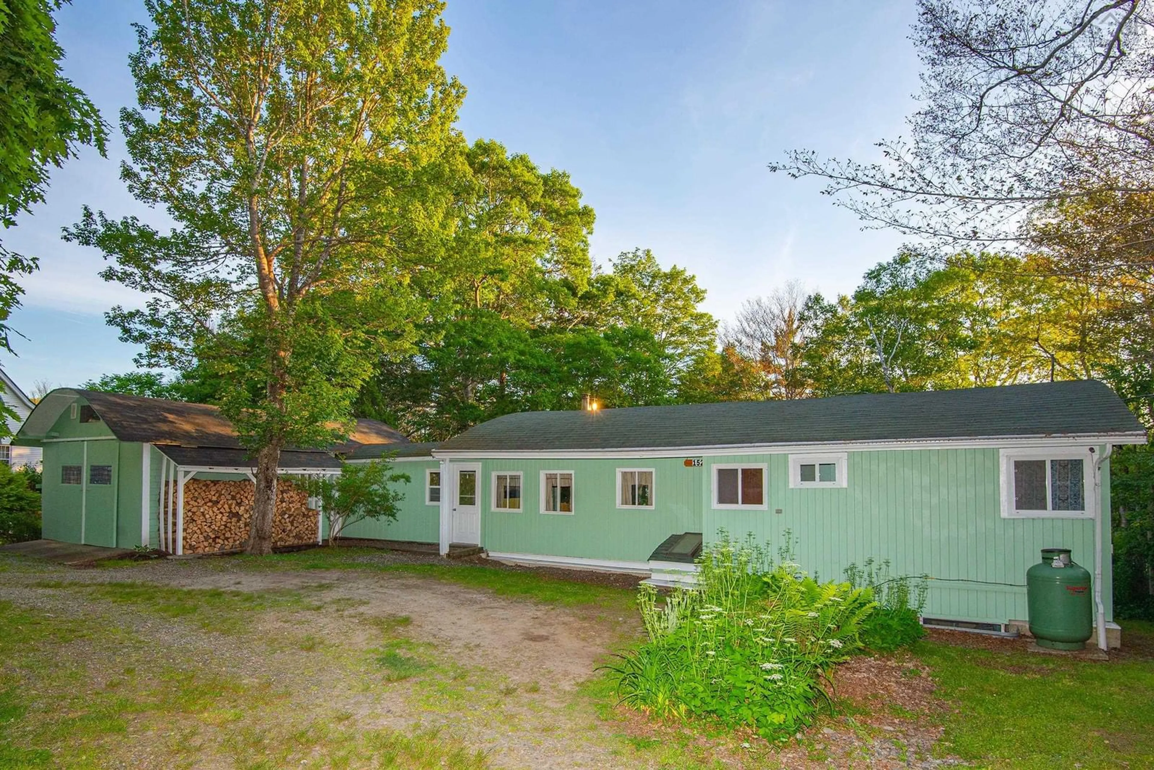 Unknown for 1521 Lake Annis Rd, Lake Annis Nova Scotia B5A 5L7