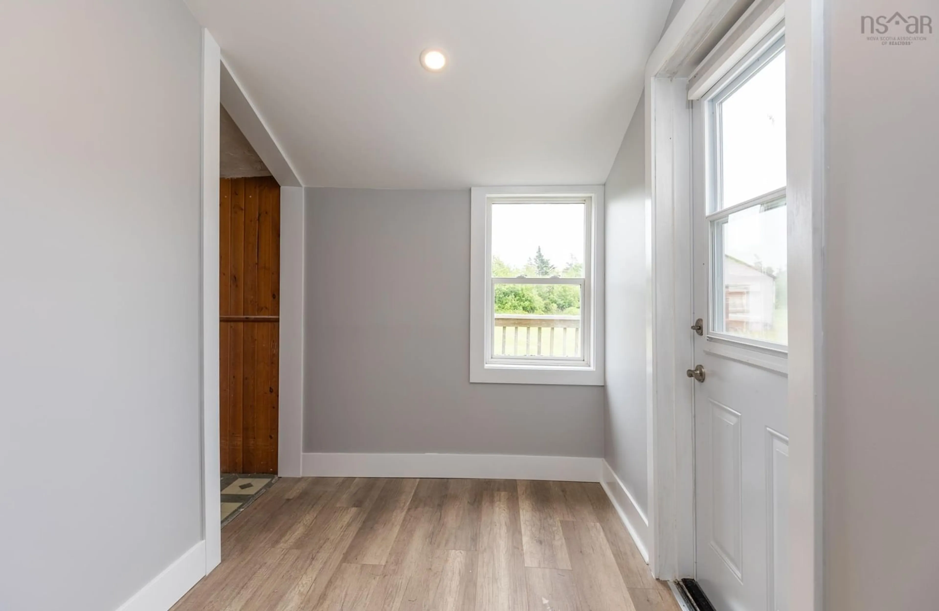 Indoor entryway for 3606 Highway 308, Hubbards Point Nova Scotia B0W 3M0