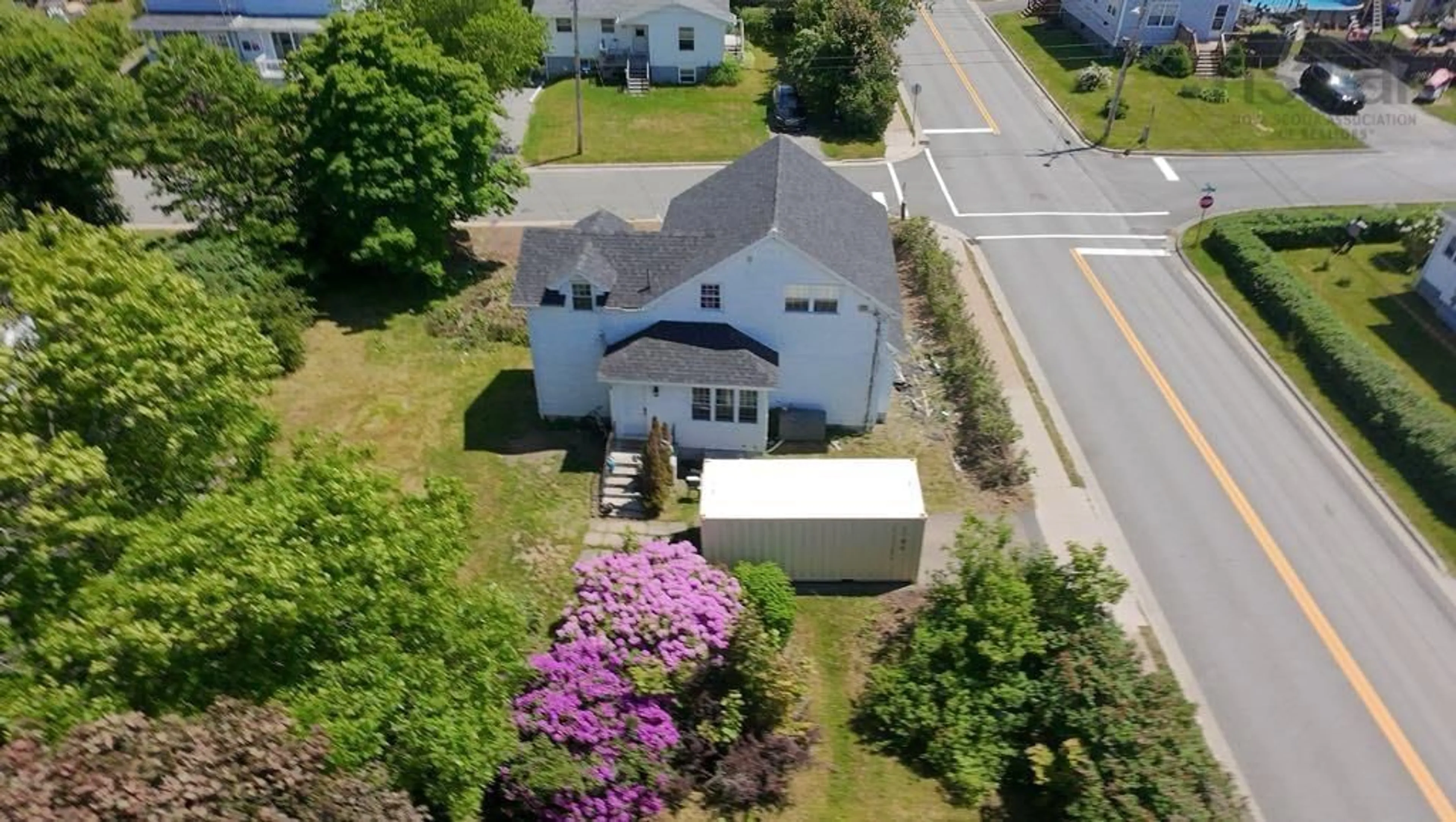 A pic from outside/outdoor area/front of a property/back of a property/a pic from drone, street for 601 George St, New Waterford Nova Scotia B1H 4E4